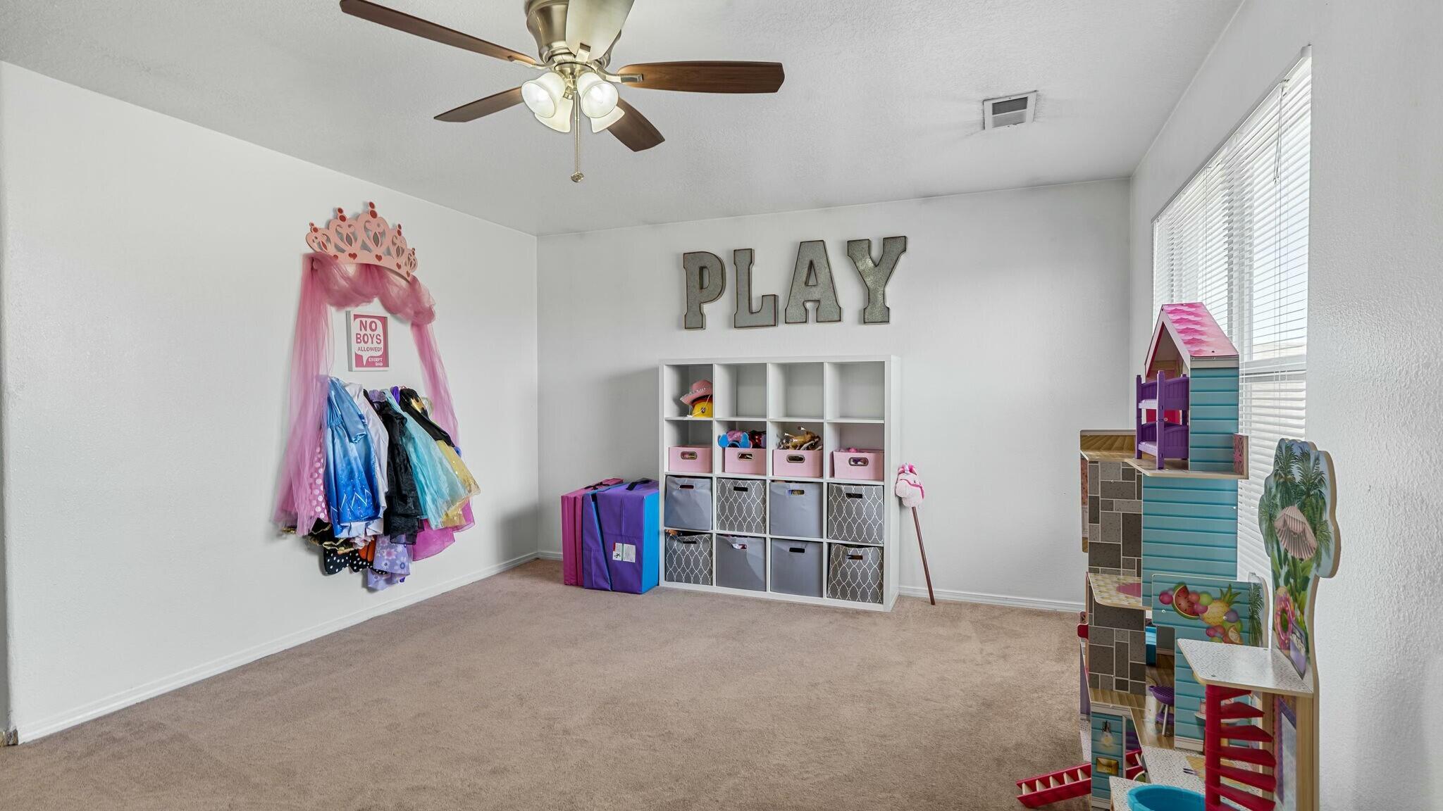 660 RAIN LILY Road SW