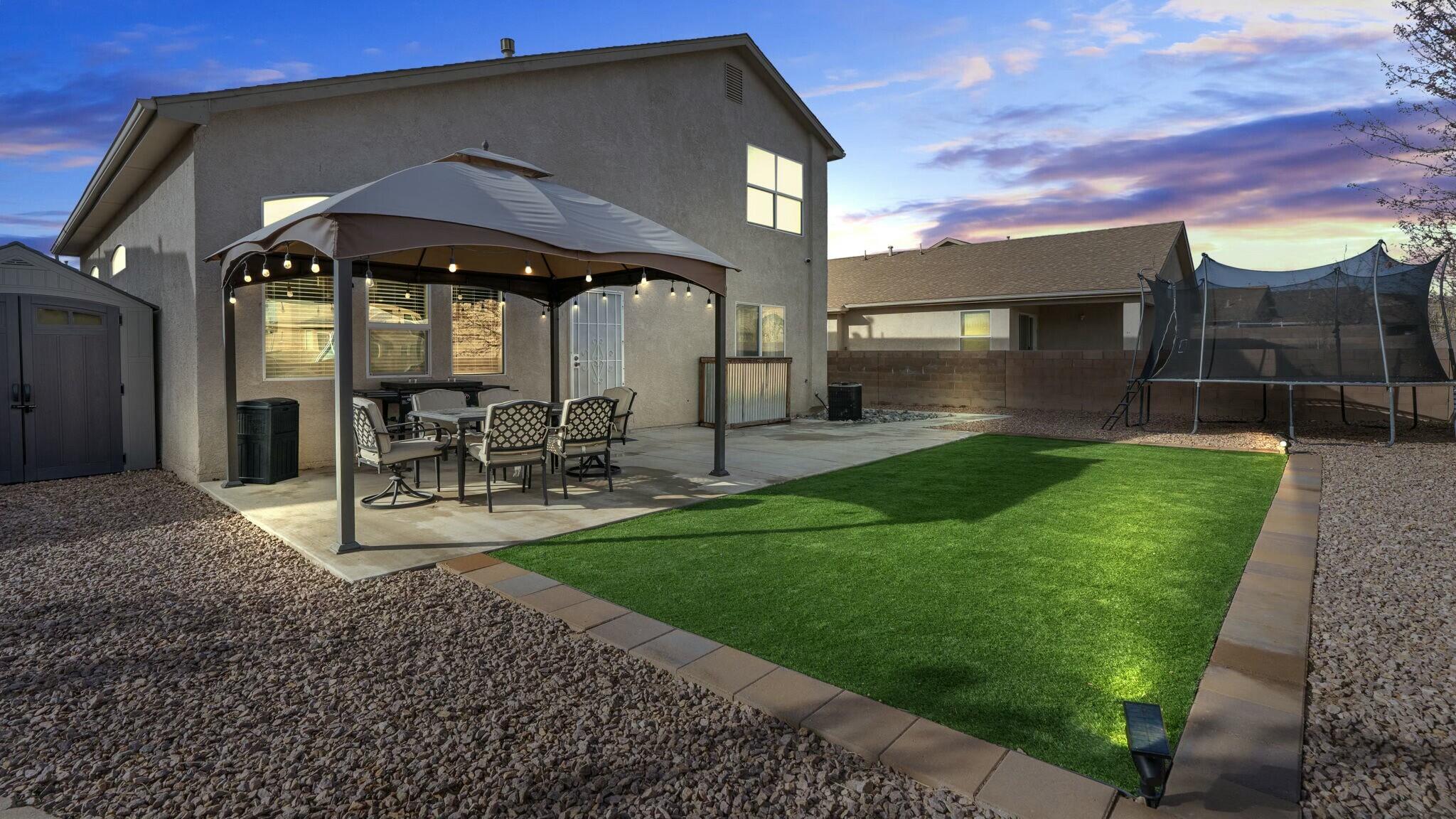 660 RAIN LILY Road SW