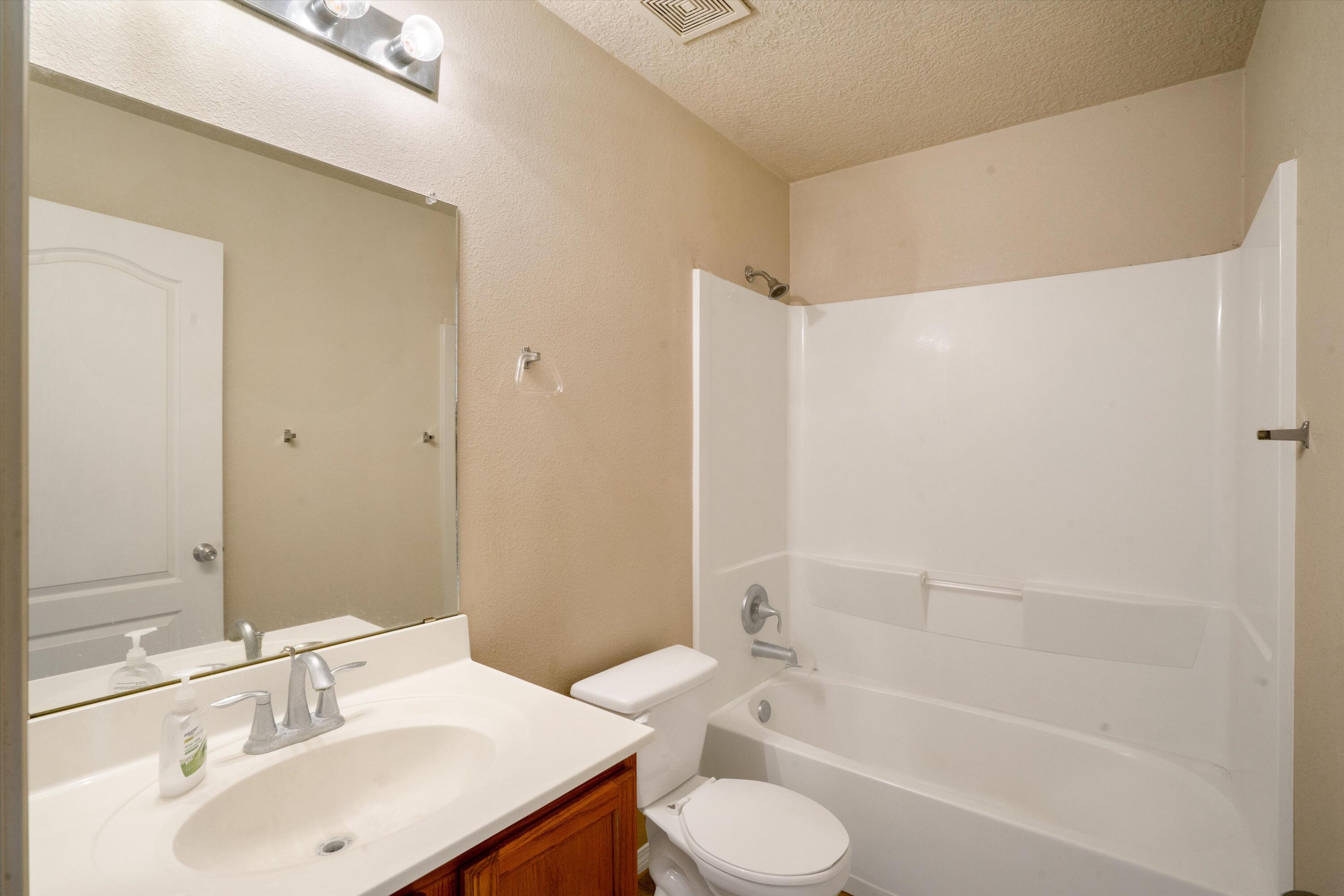 2401 TREVISO Drive SE