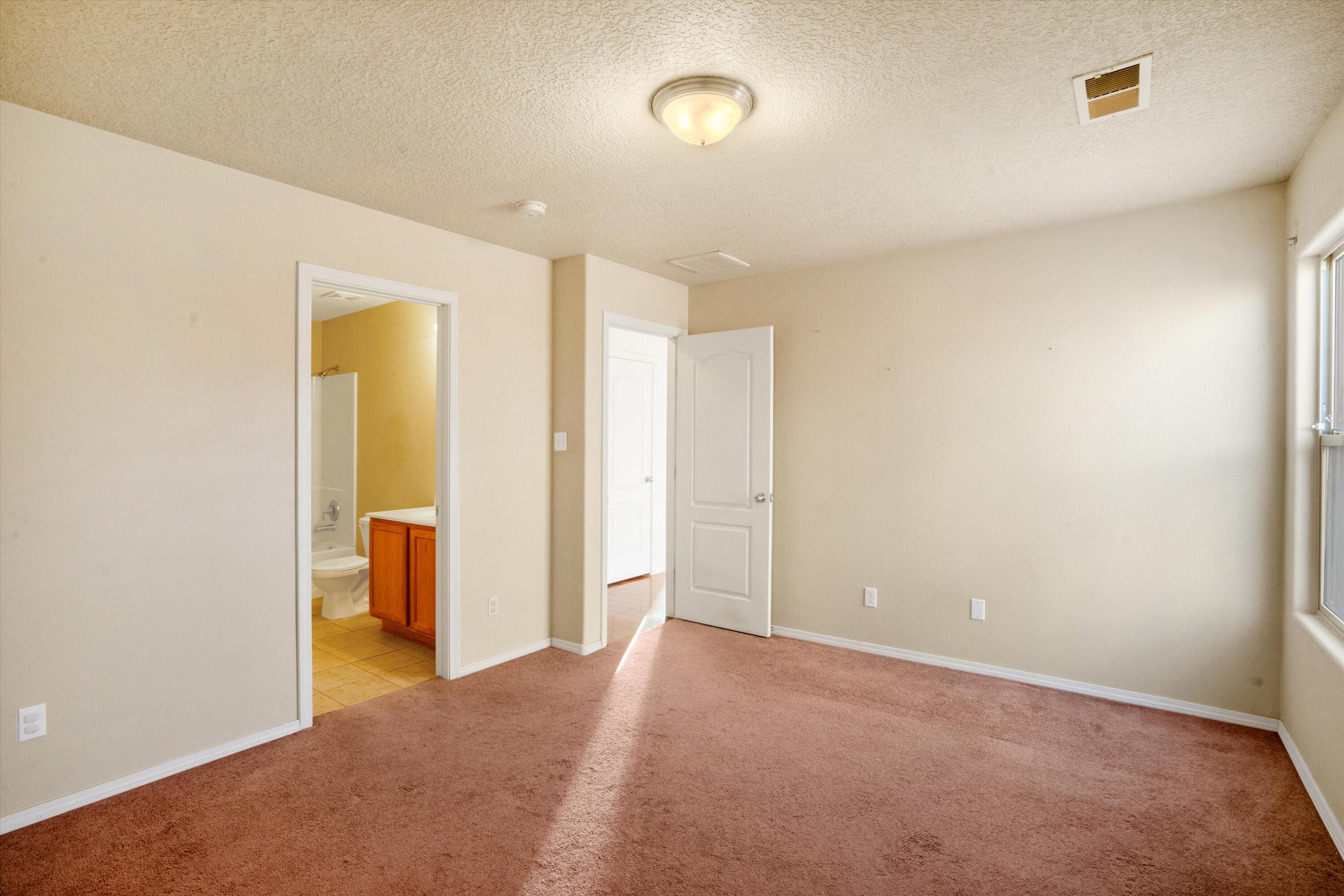 2401 TREVISO Drive SE