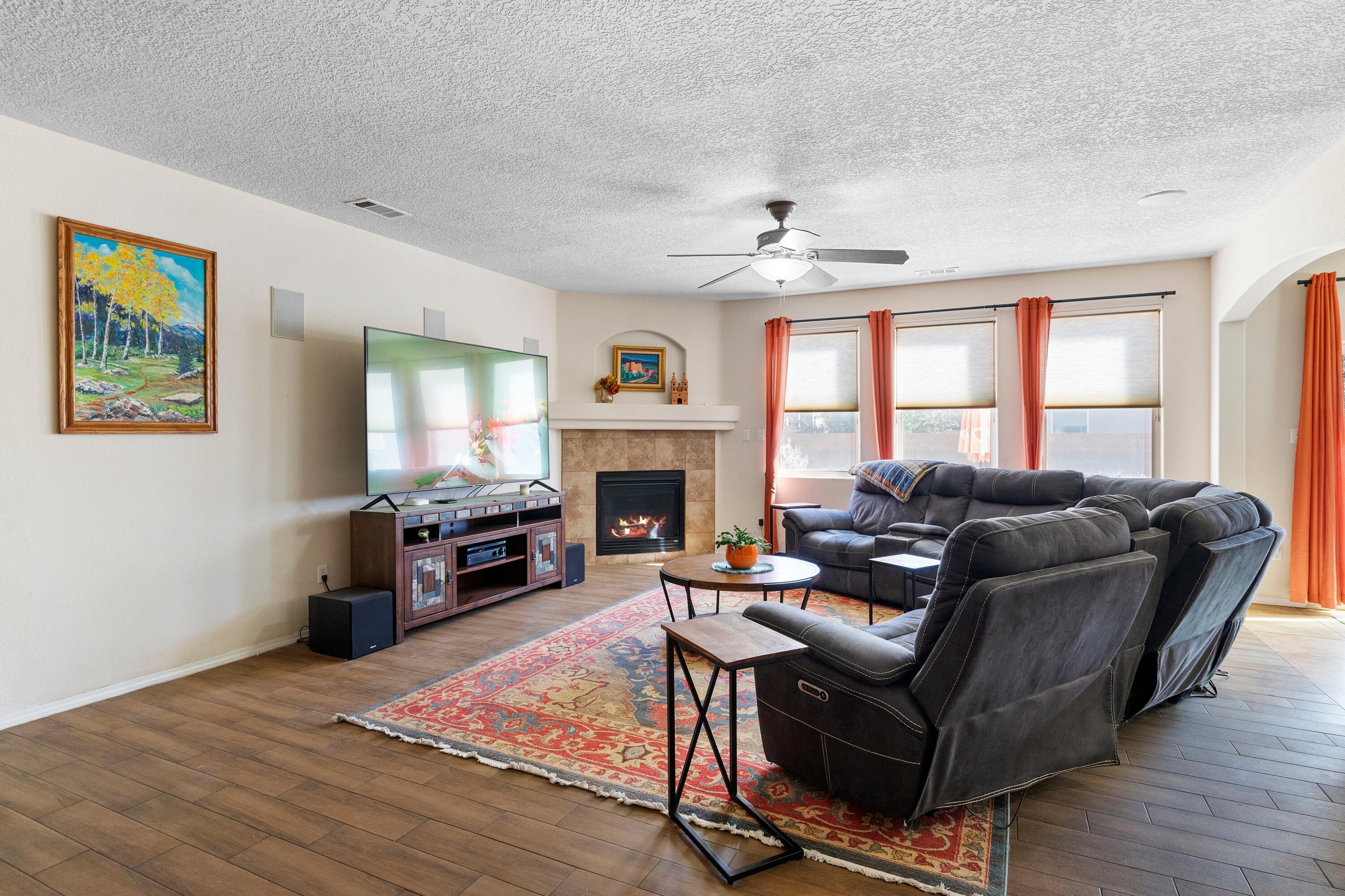 1824 PLATINA Road SE