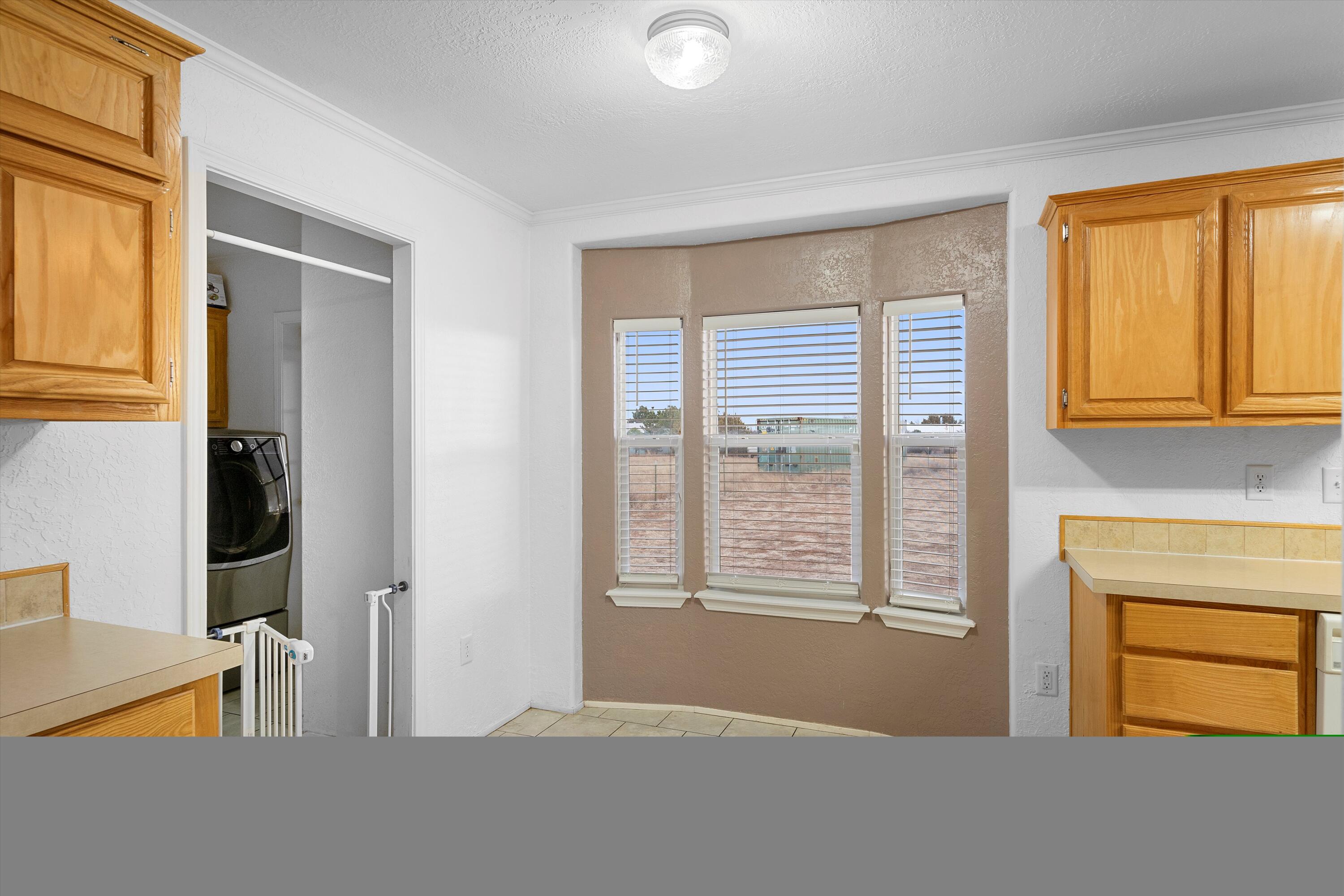 40 Will Rogers Avenue