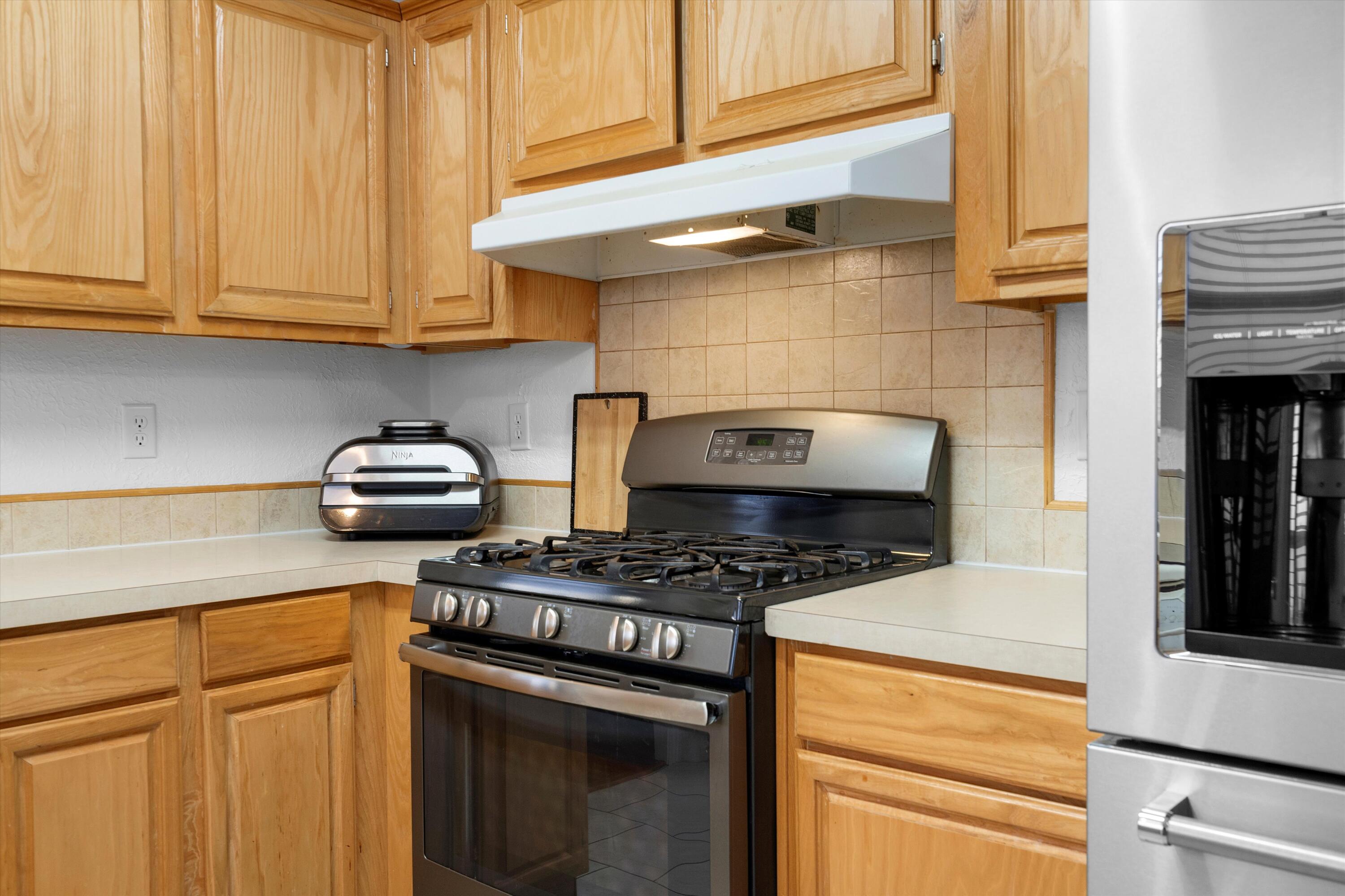 40 Will Rogers Avenue