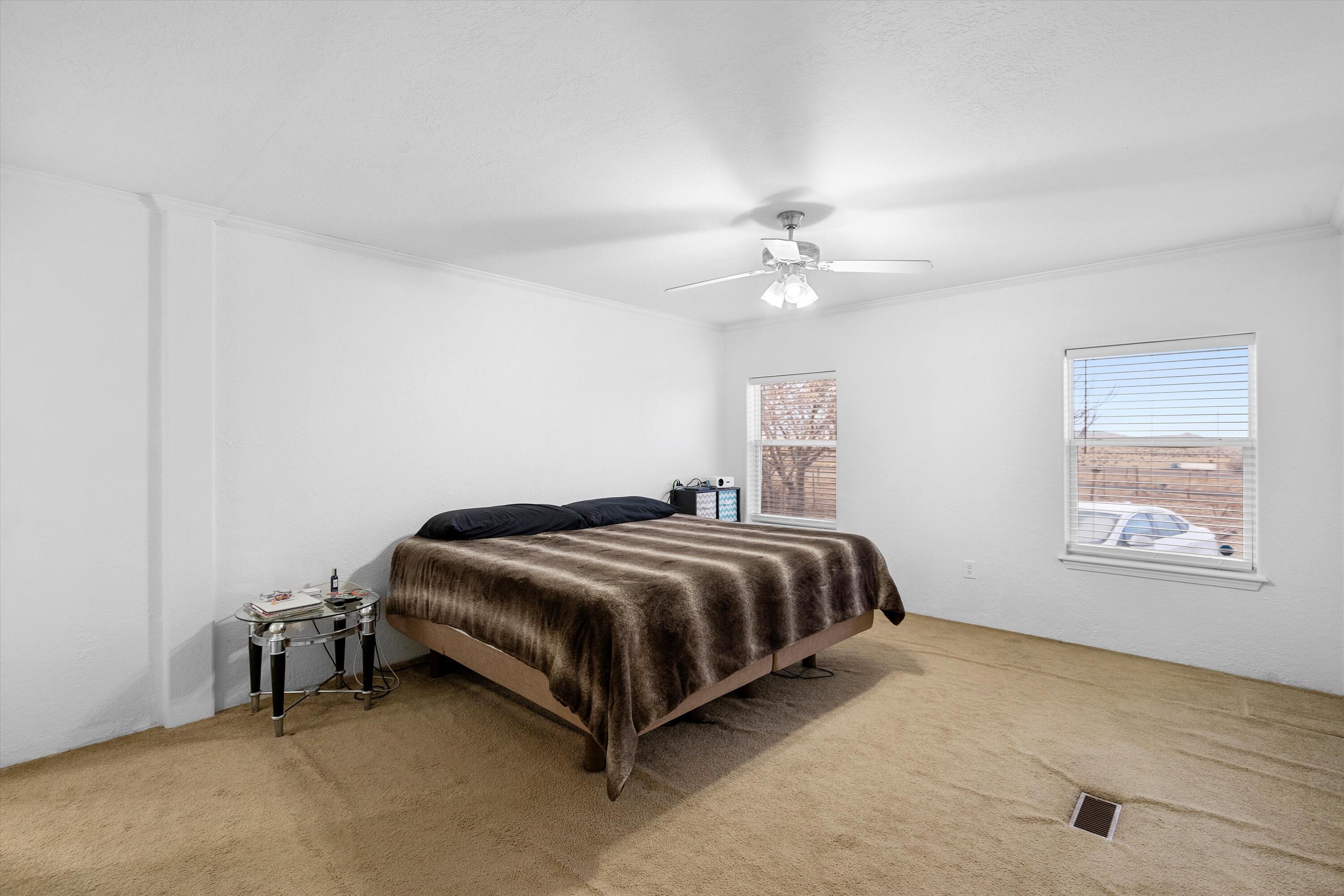 40 Will Rogers Avenue