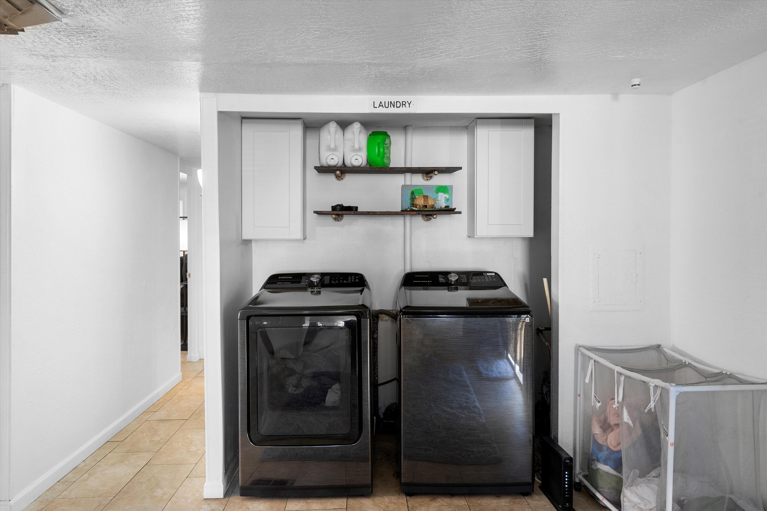 6608 Pino Avenue Avenue NE