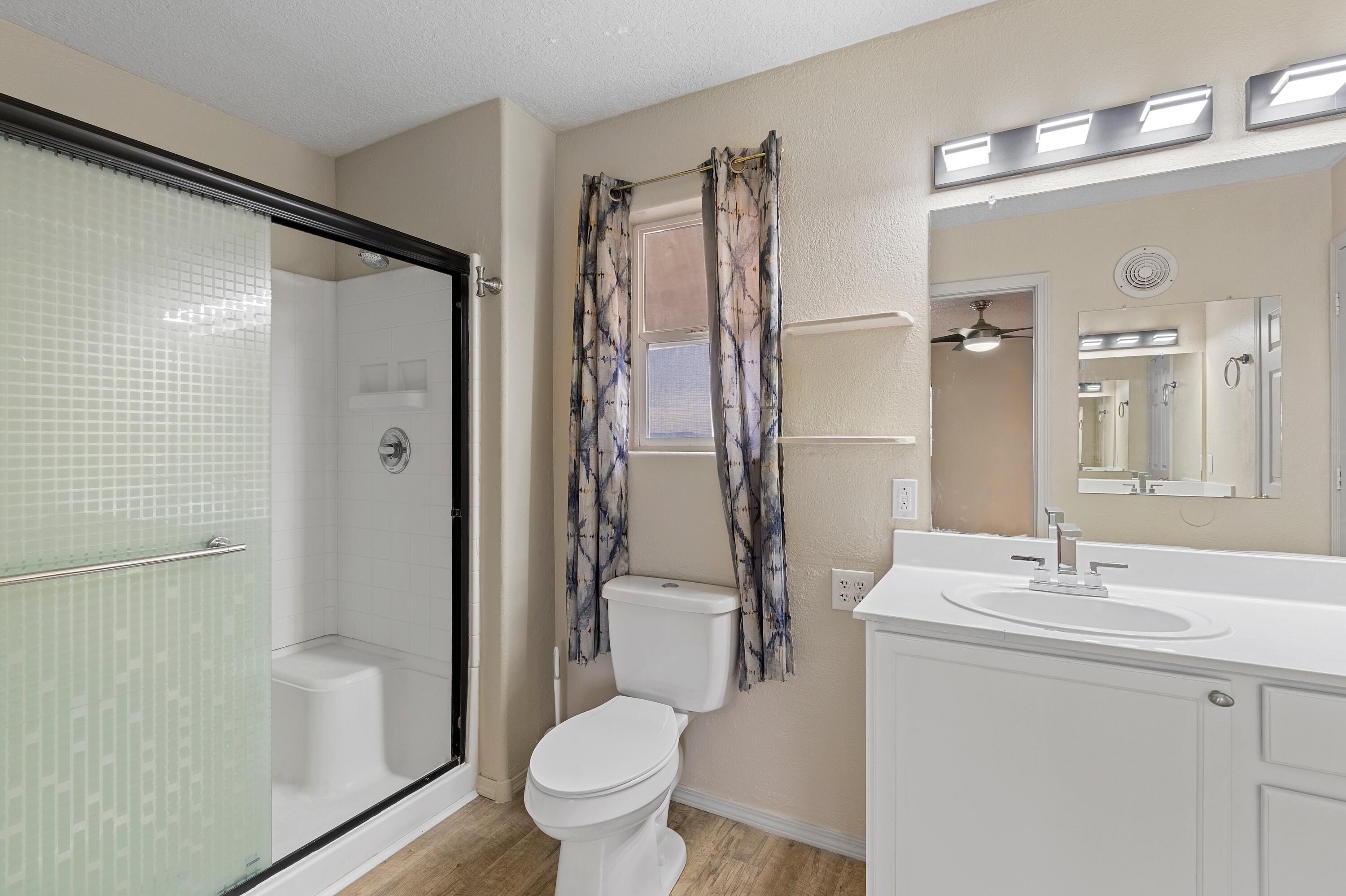 11101 Fiesta Park Street NW