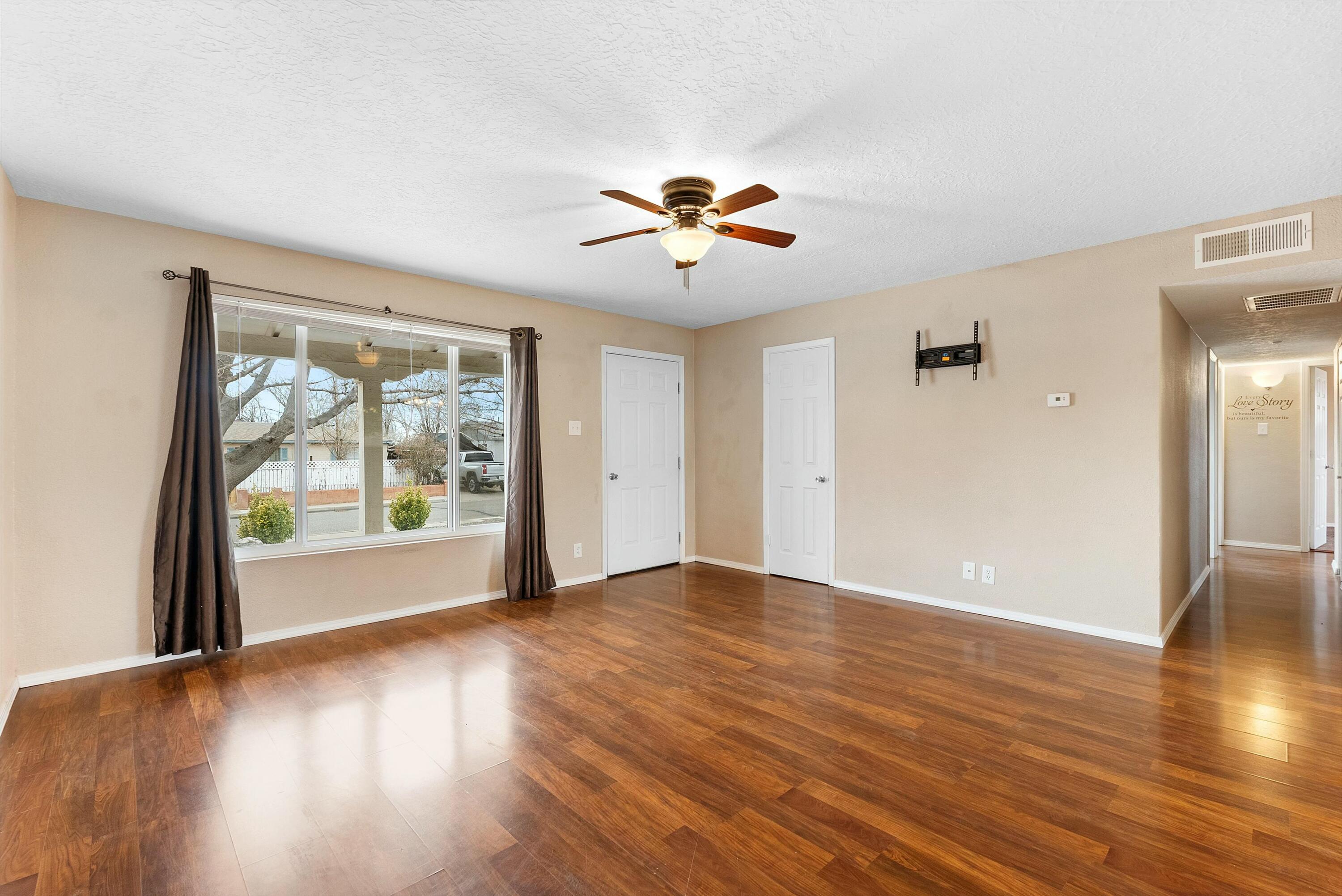 2904 GARCIA Street NE