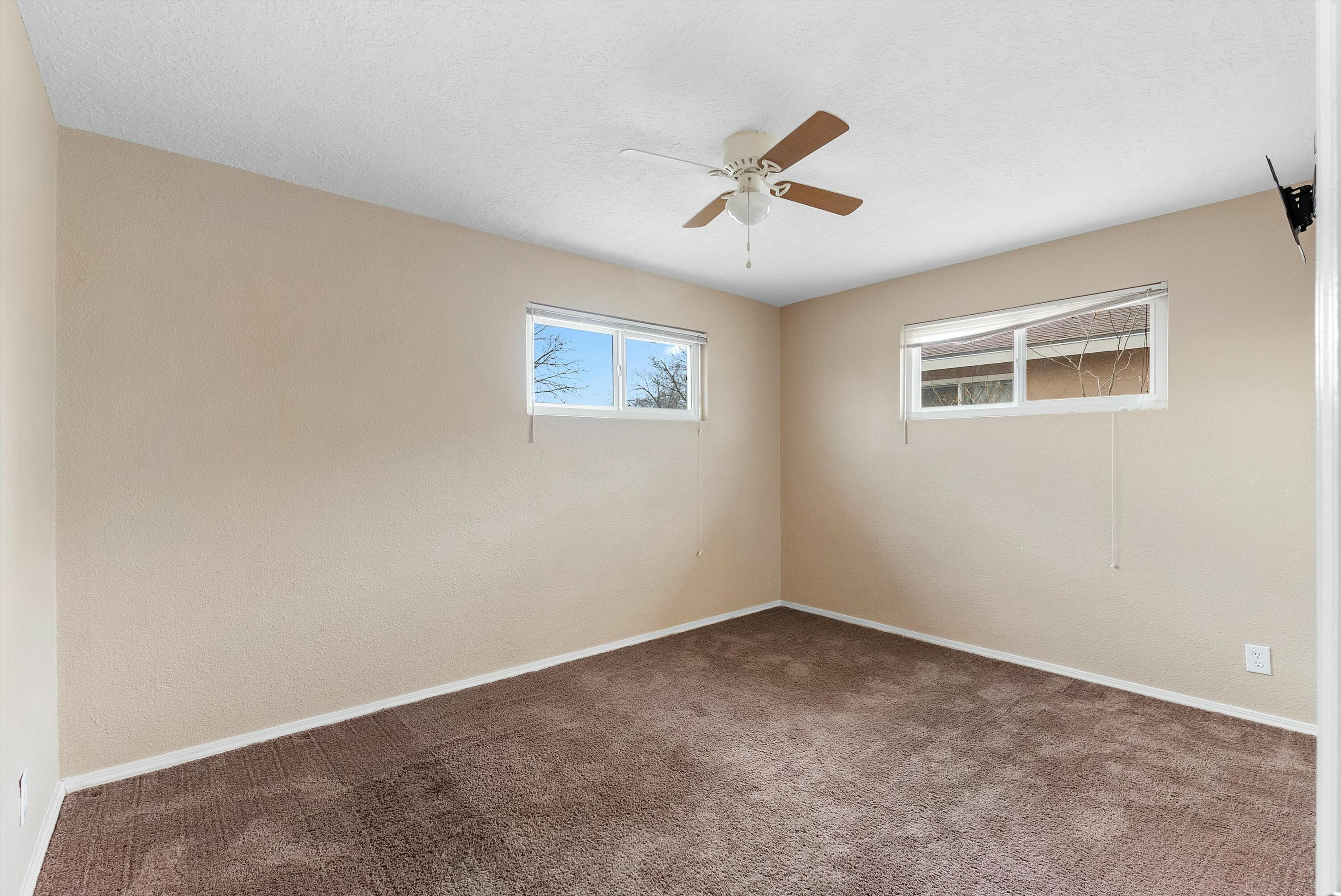 2904 GARCIA Street NE