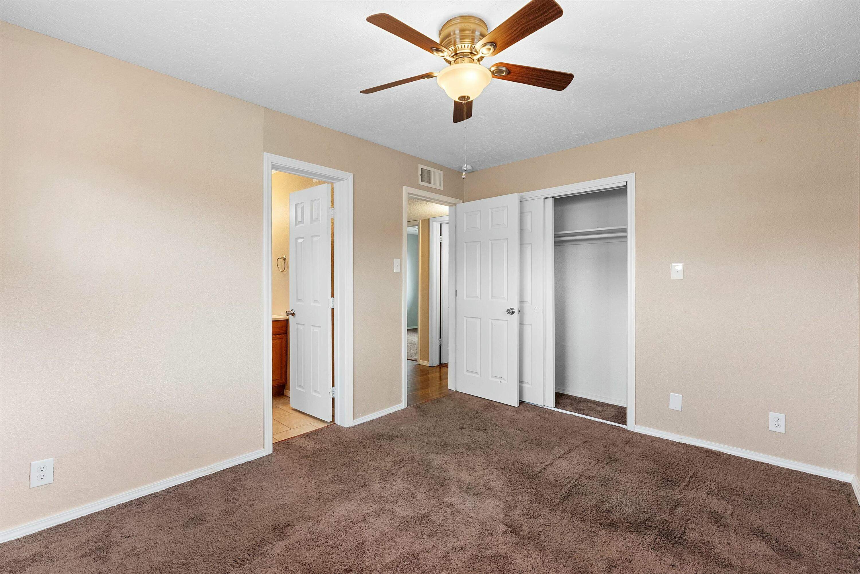 2904 GARCIA Street NE