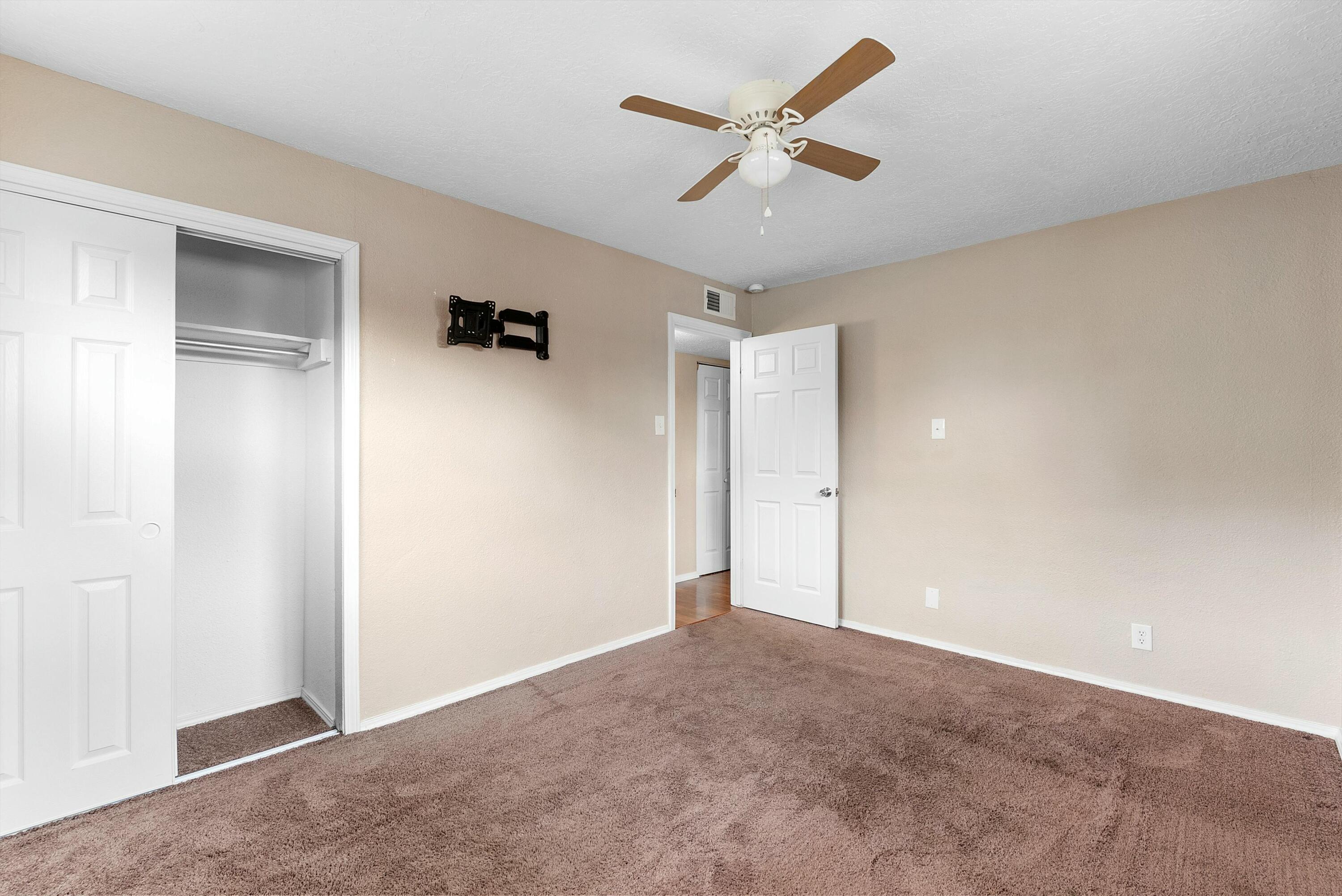 2904 GARCIA Street NE