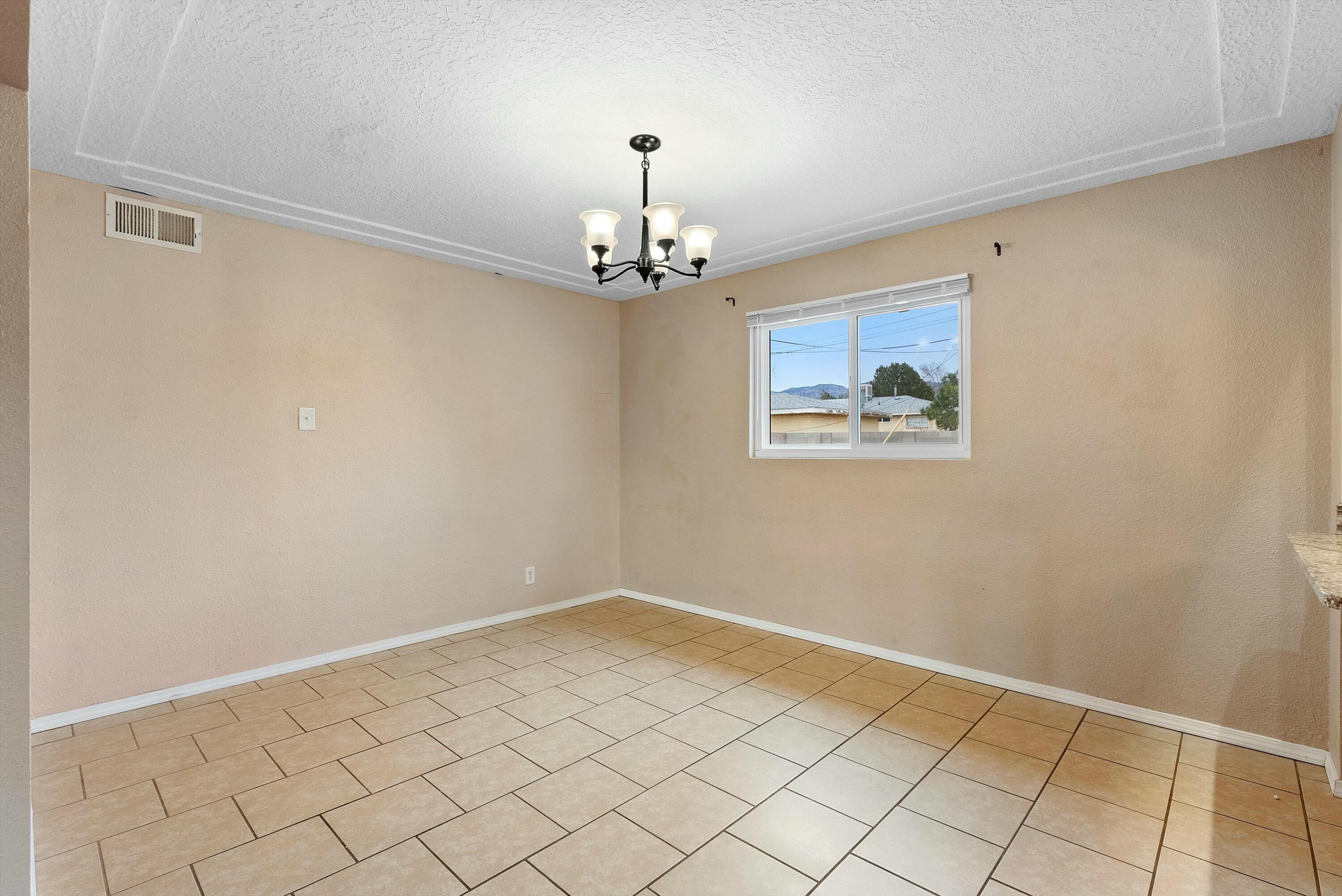 2904 GARCIA Street NE