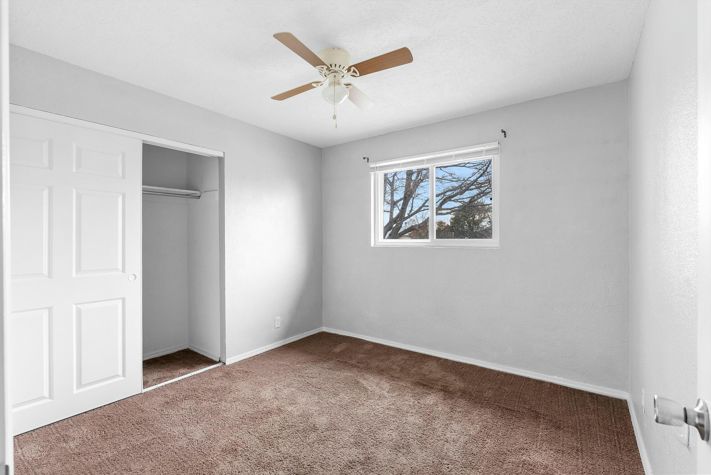 2904 GARCIA Street NE