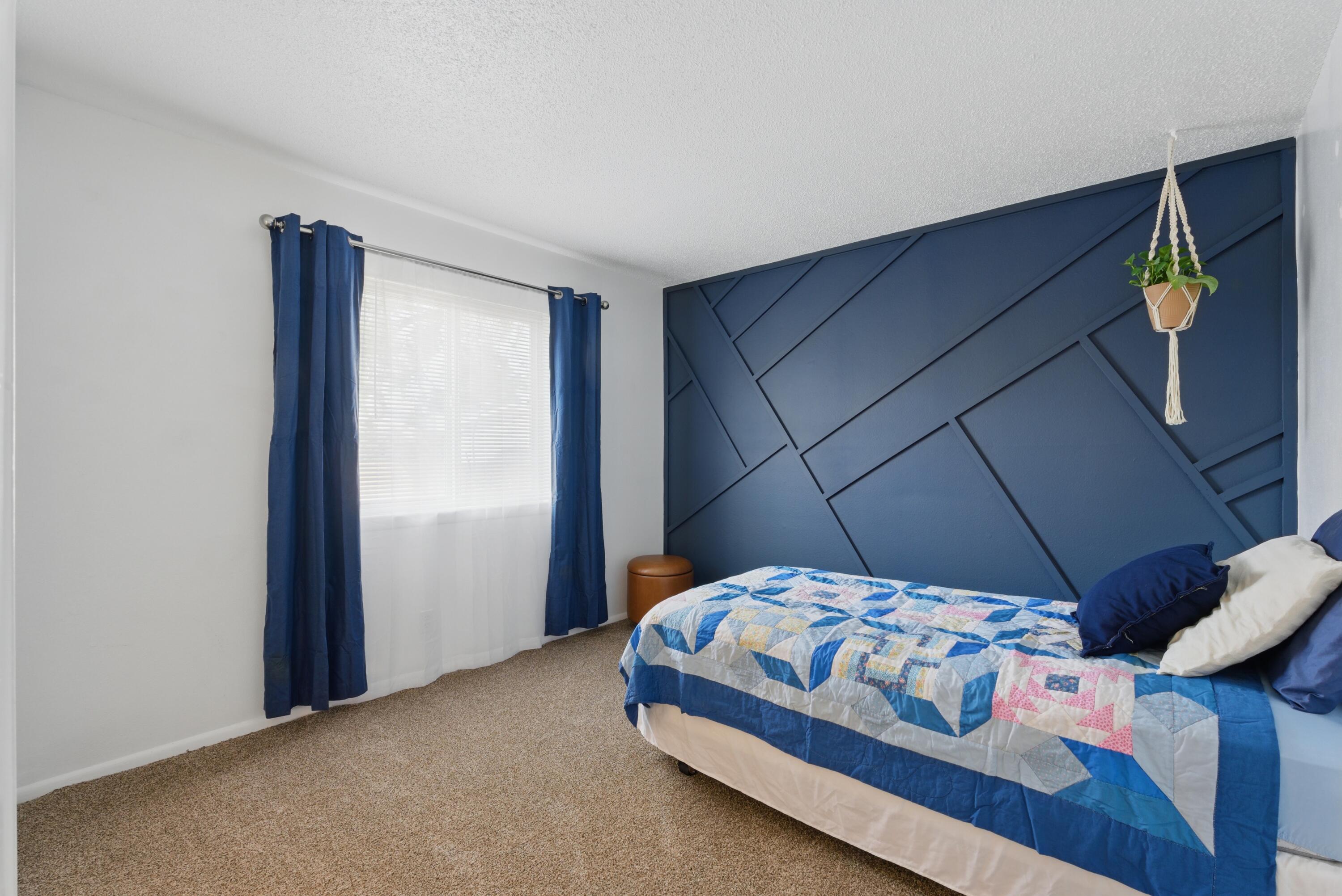 3905 EL DEDO Court SE