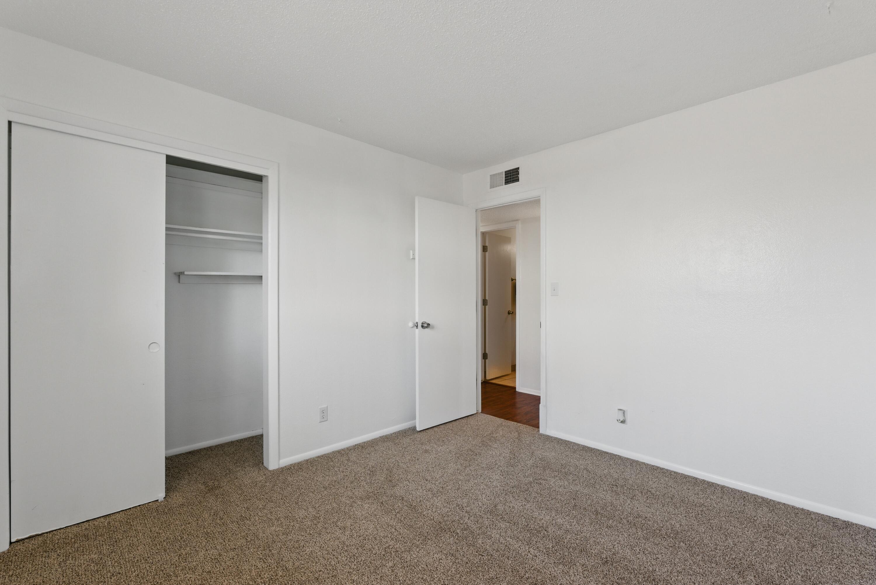 3905 EL DEDO Court SE