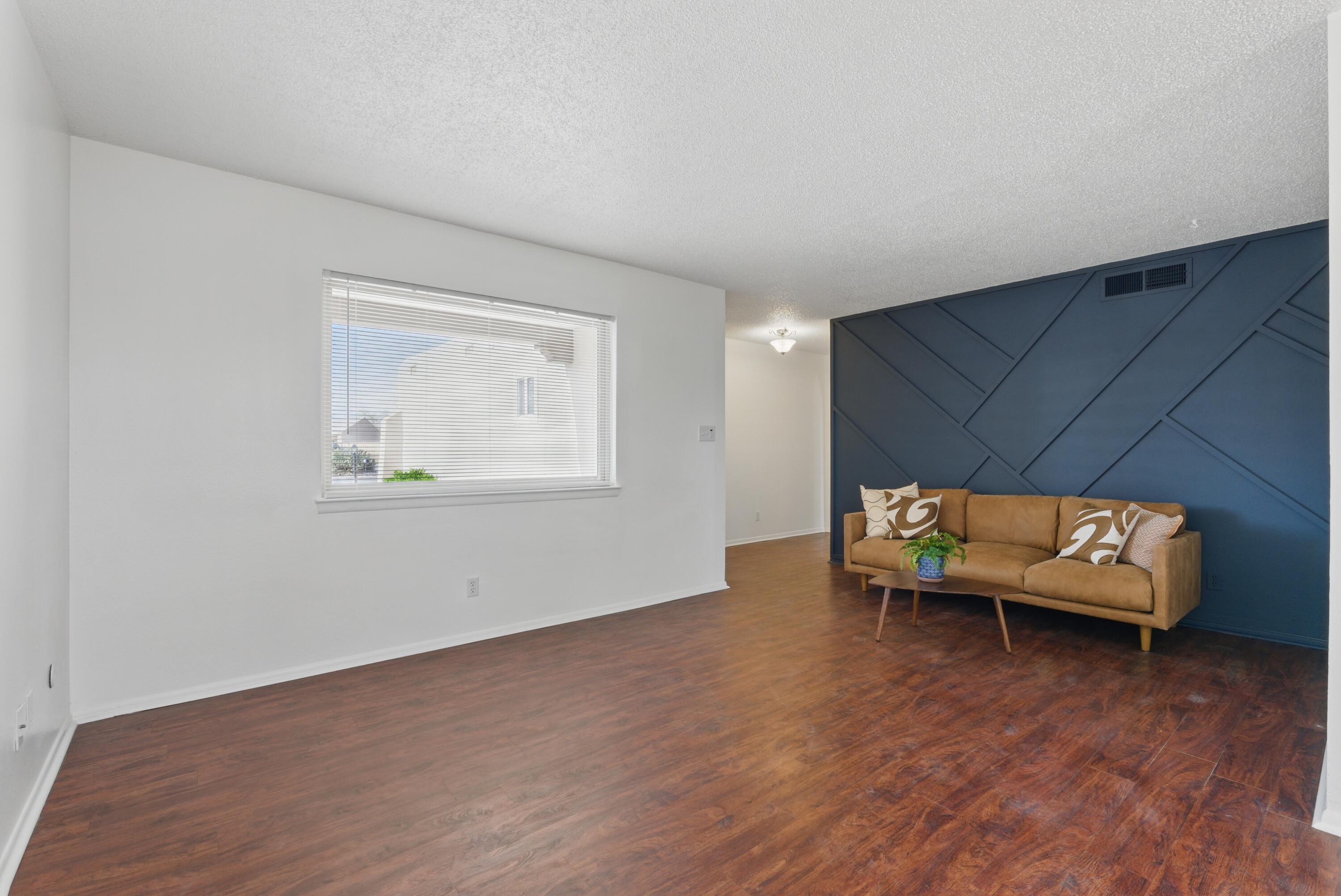 3905 EL DEDO Court SE