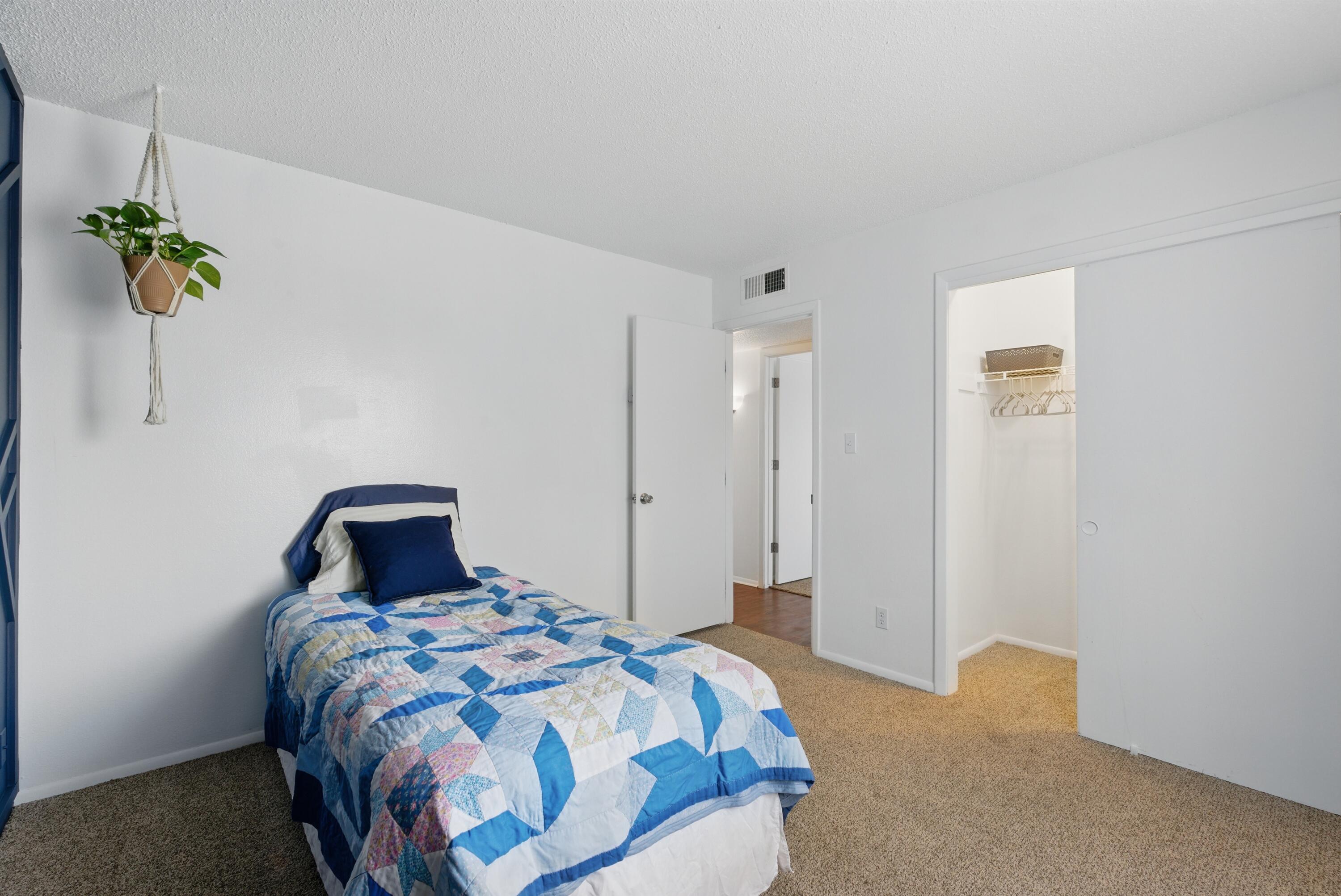 3905 EL DEDO Court SE