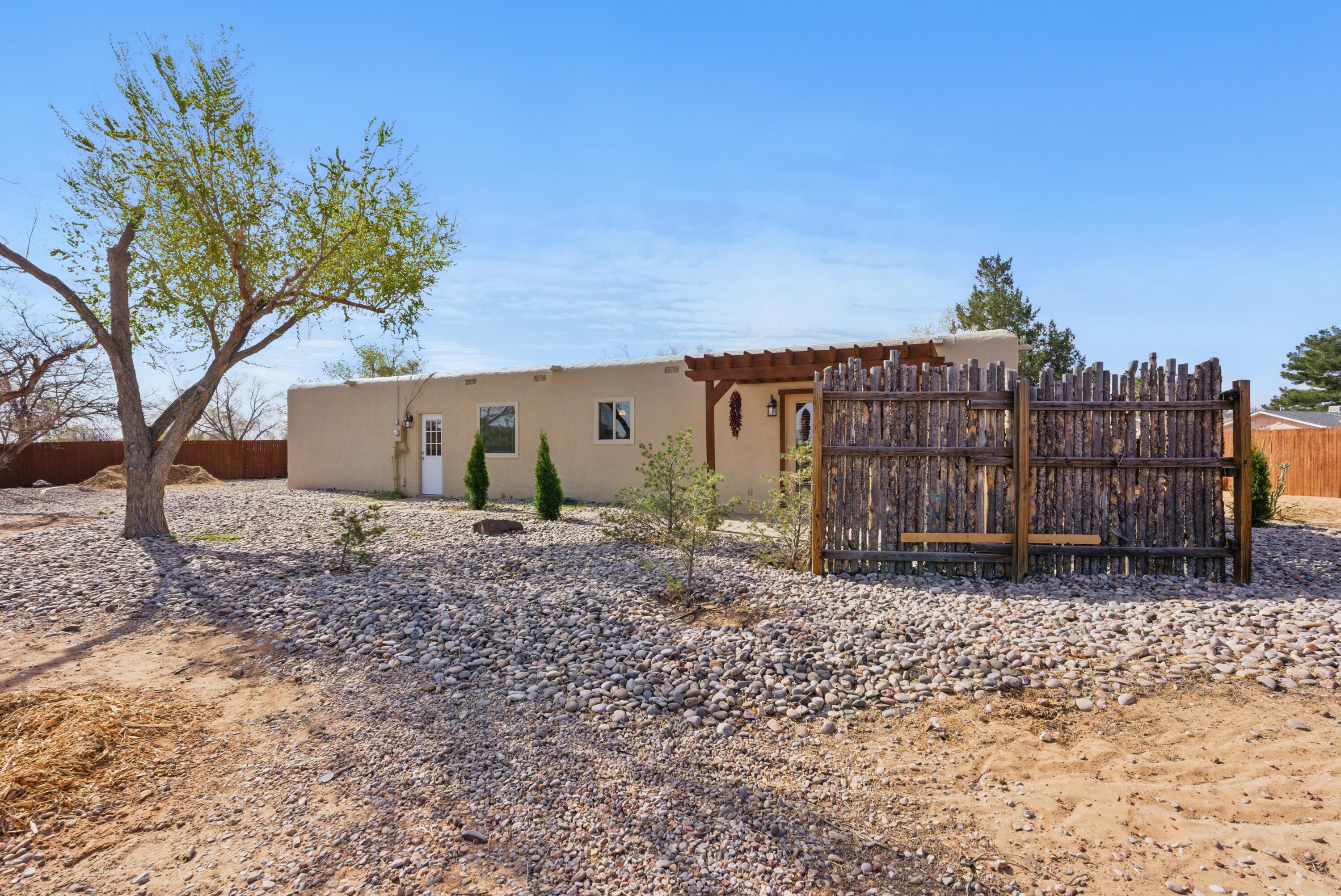 3905 EL DEDO Court SE