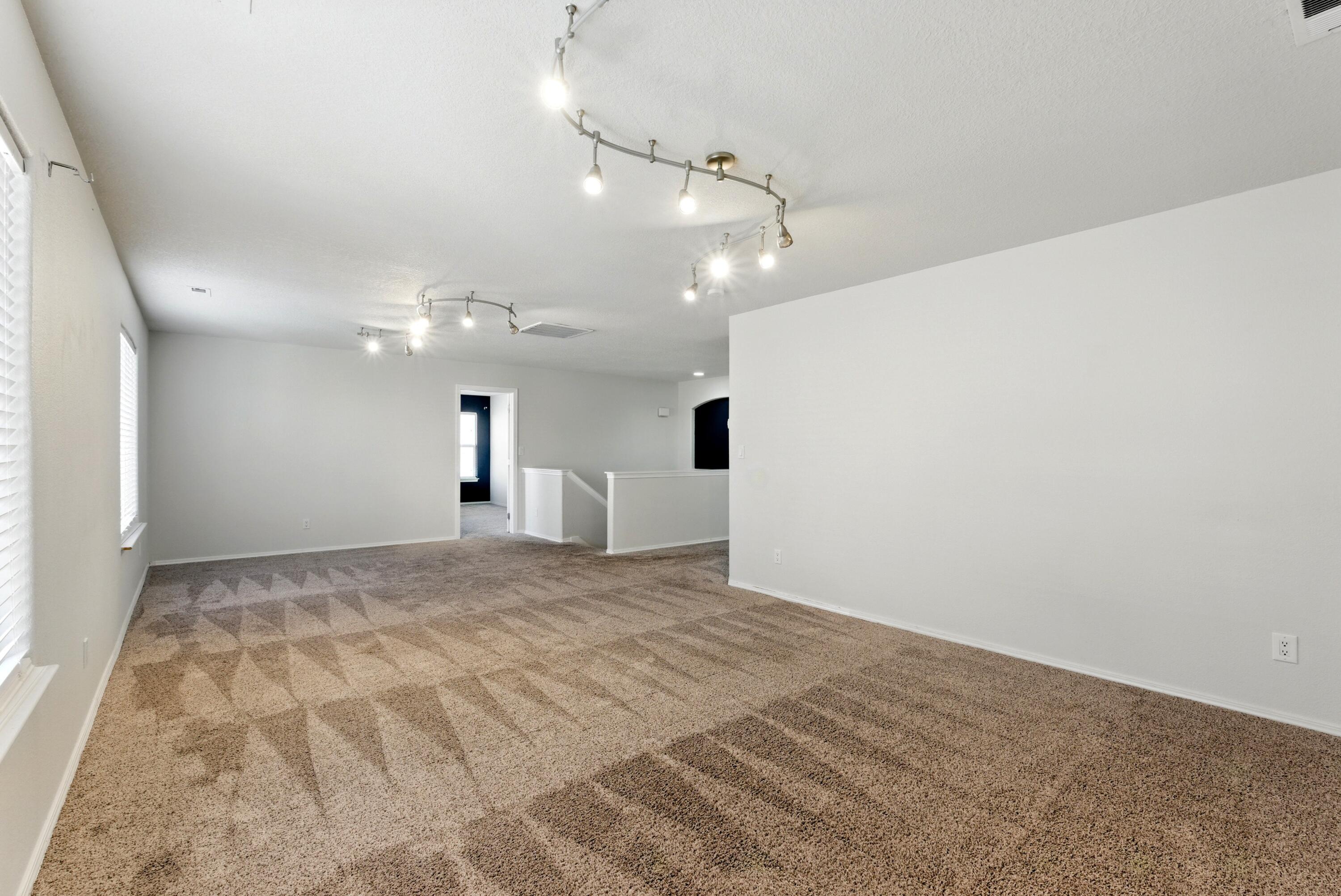 1607 CORTE CORDILLERA