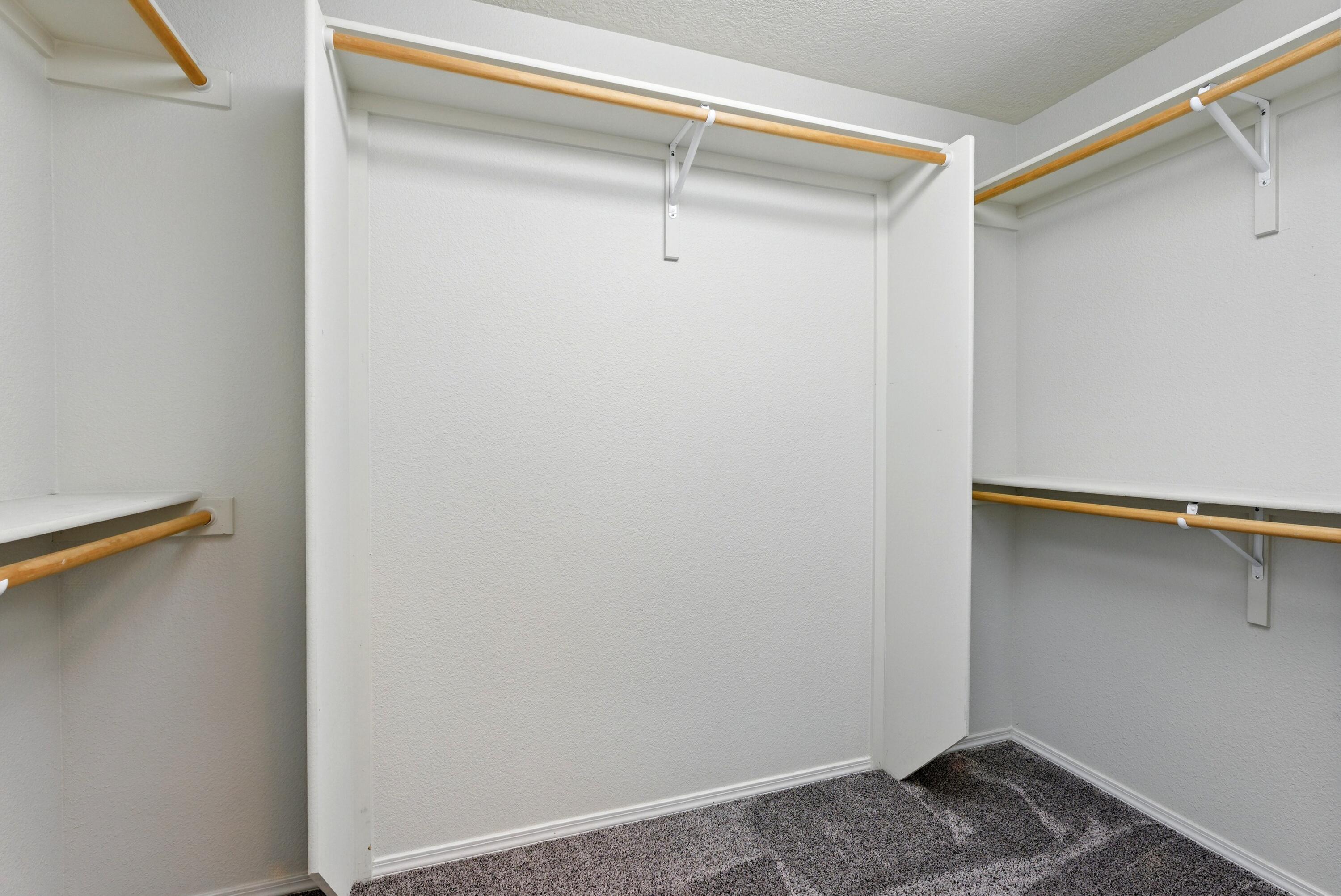 1607 CORTE CORDILLERA