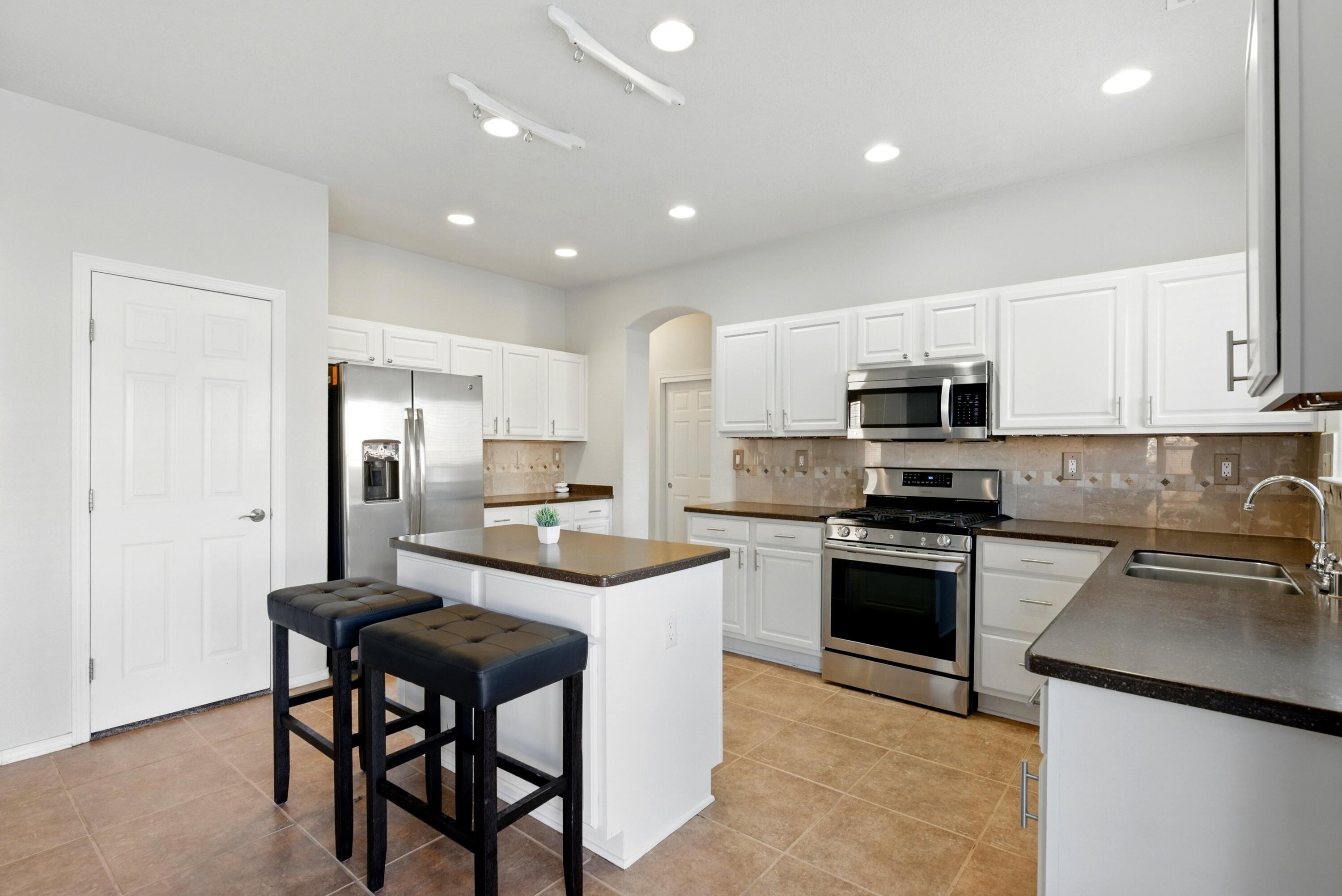 1607 CORTE CORDILLERA