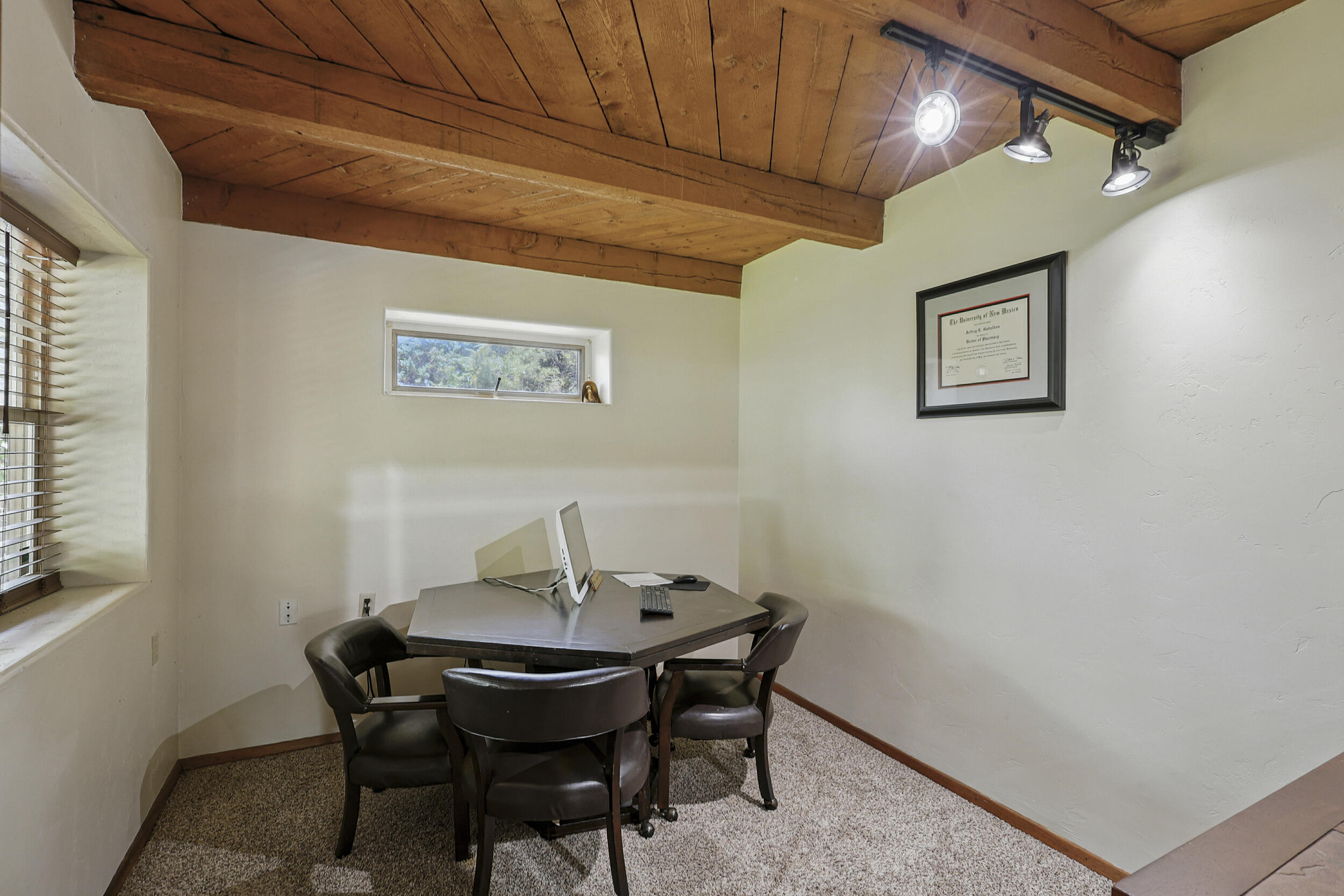 135 B SICHLER Road SW