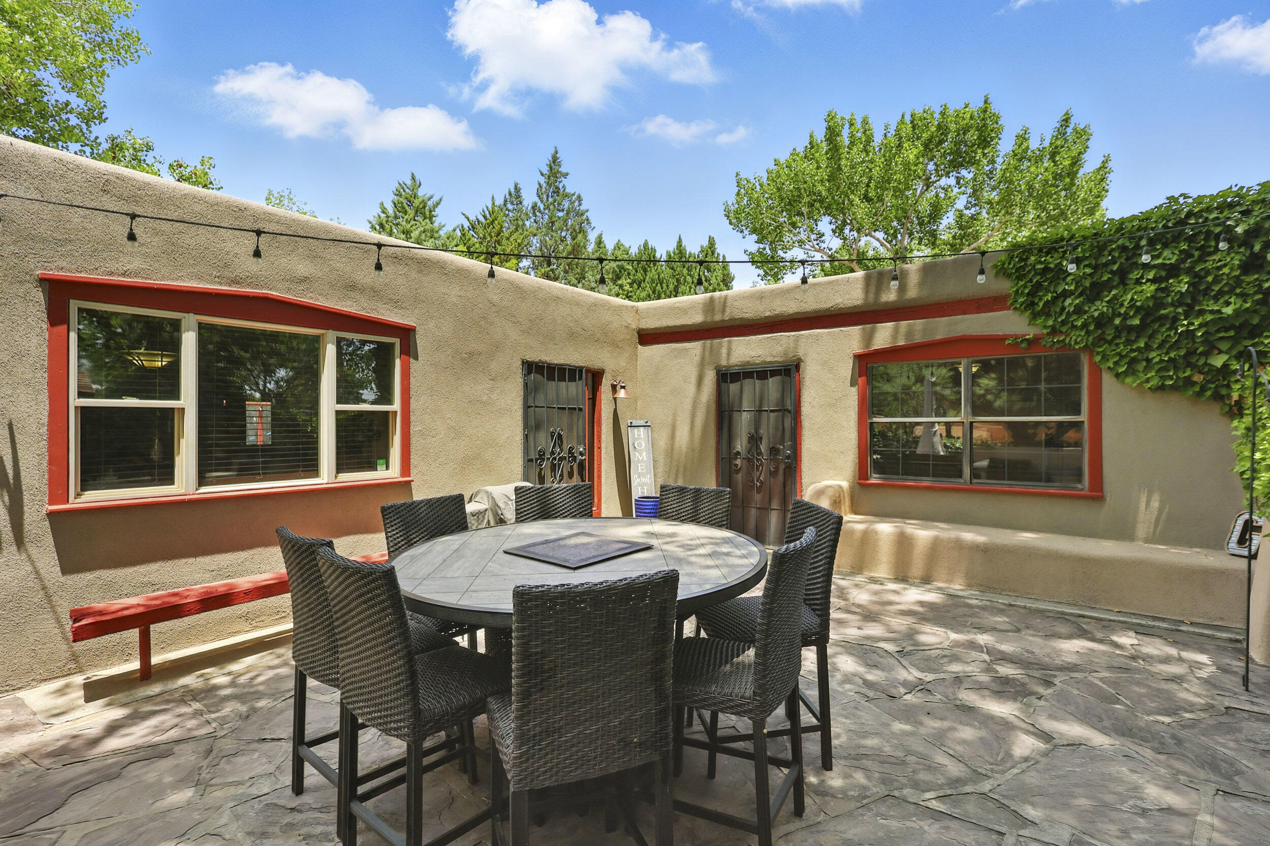 135 B SICHLER Road SW