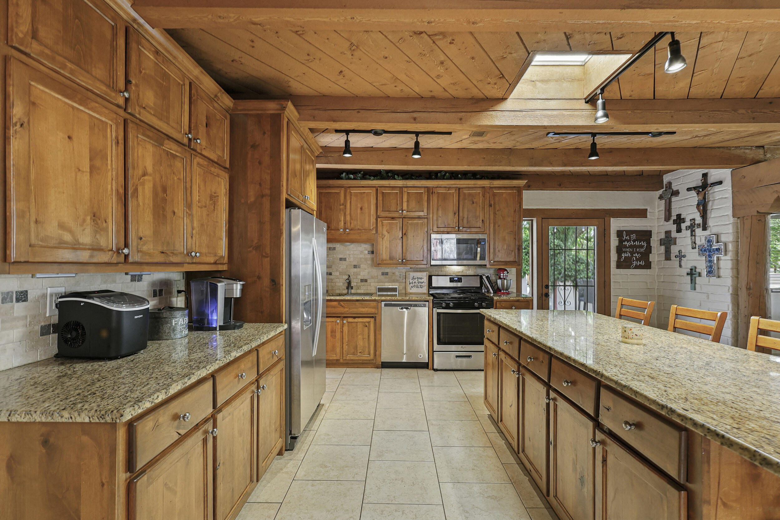 135 B SICHLER Road SW