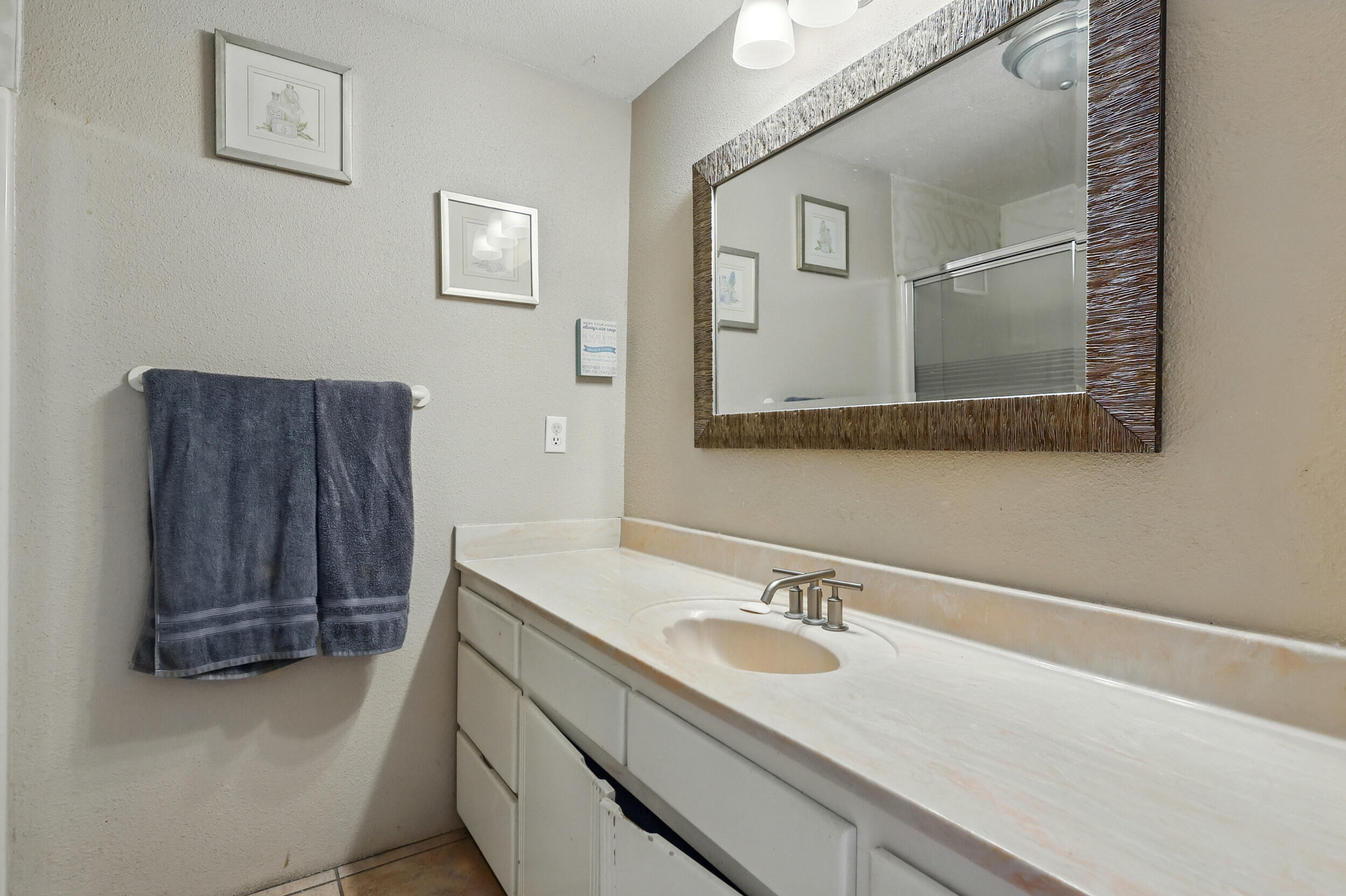 135 B SICHLER Road SW