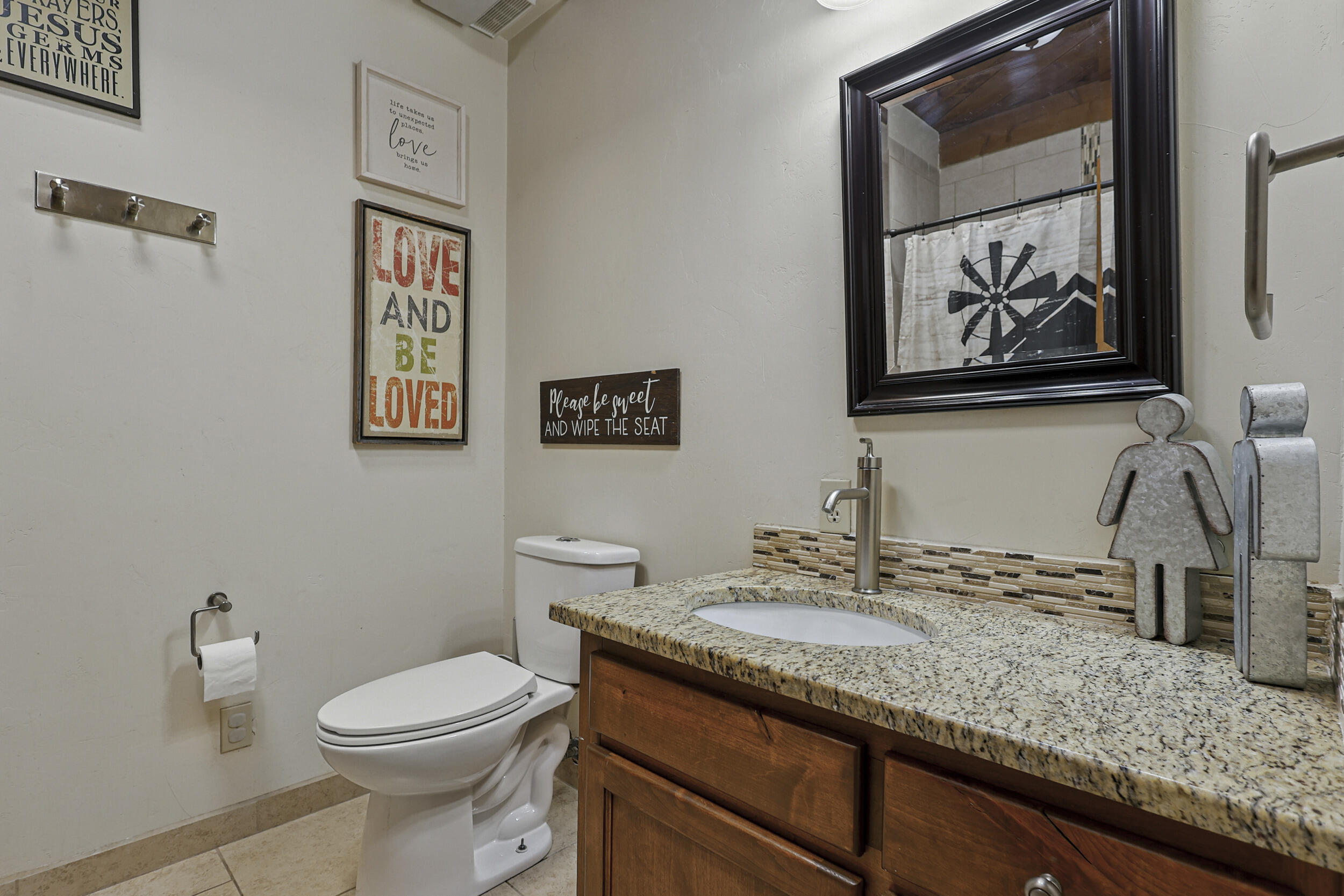 135 B SICHLER Road SW