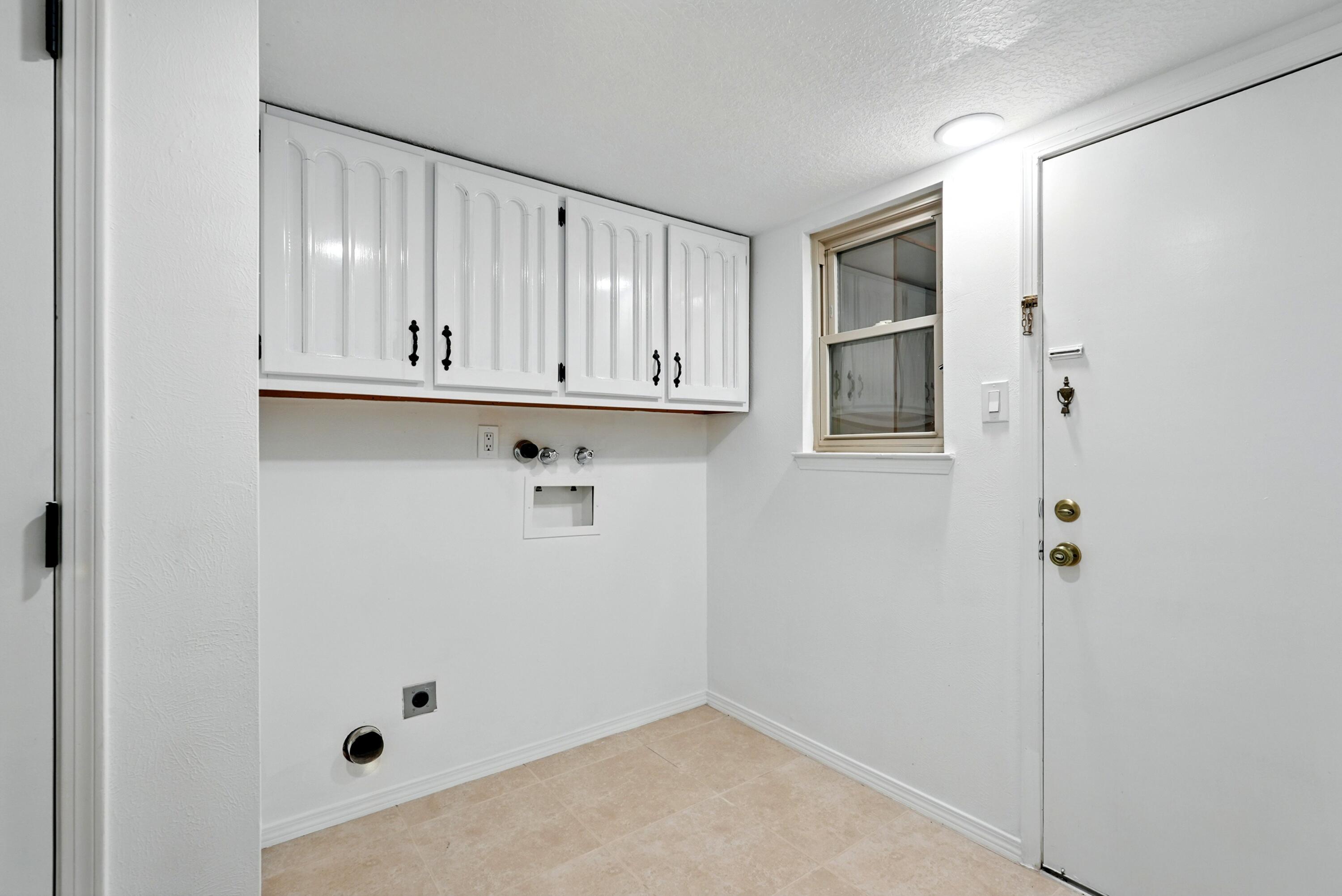 60 PHEASANT HILL Drive NE