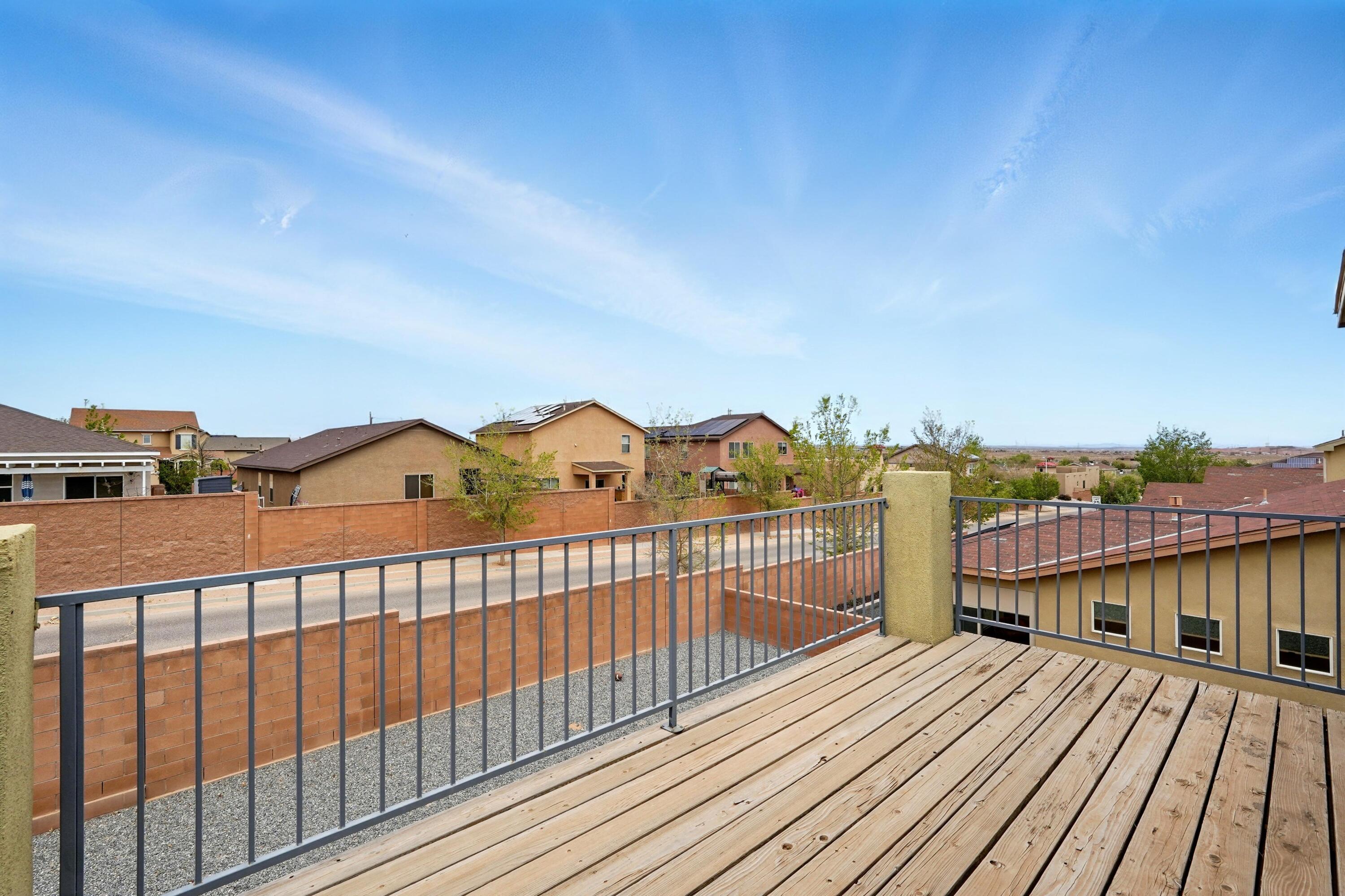 3615 BUCKSKIN Loop NE