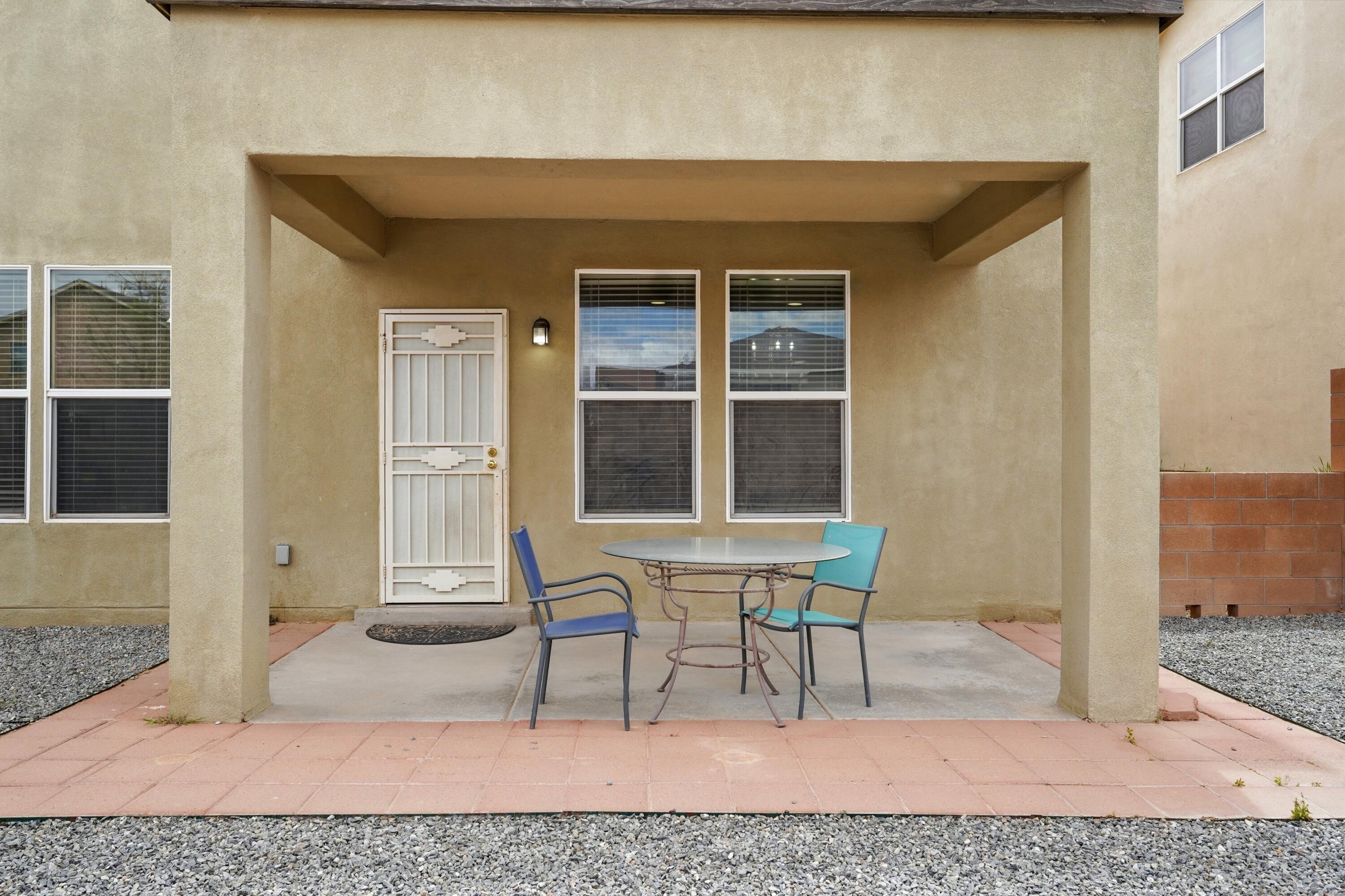 3615 BUCKSKIN Loop NE