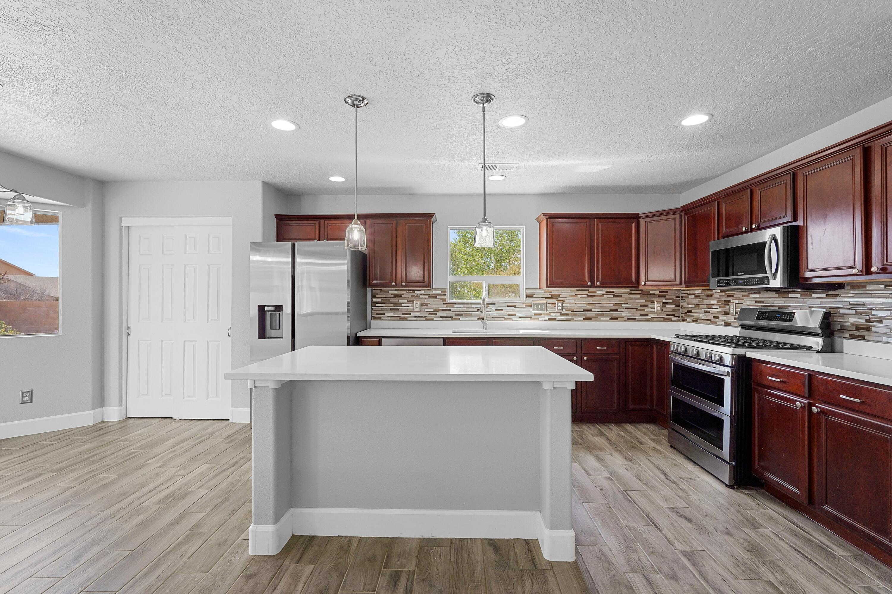 760 RAIN LILY Road SW