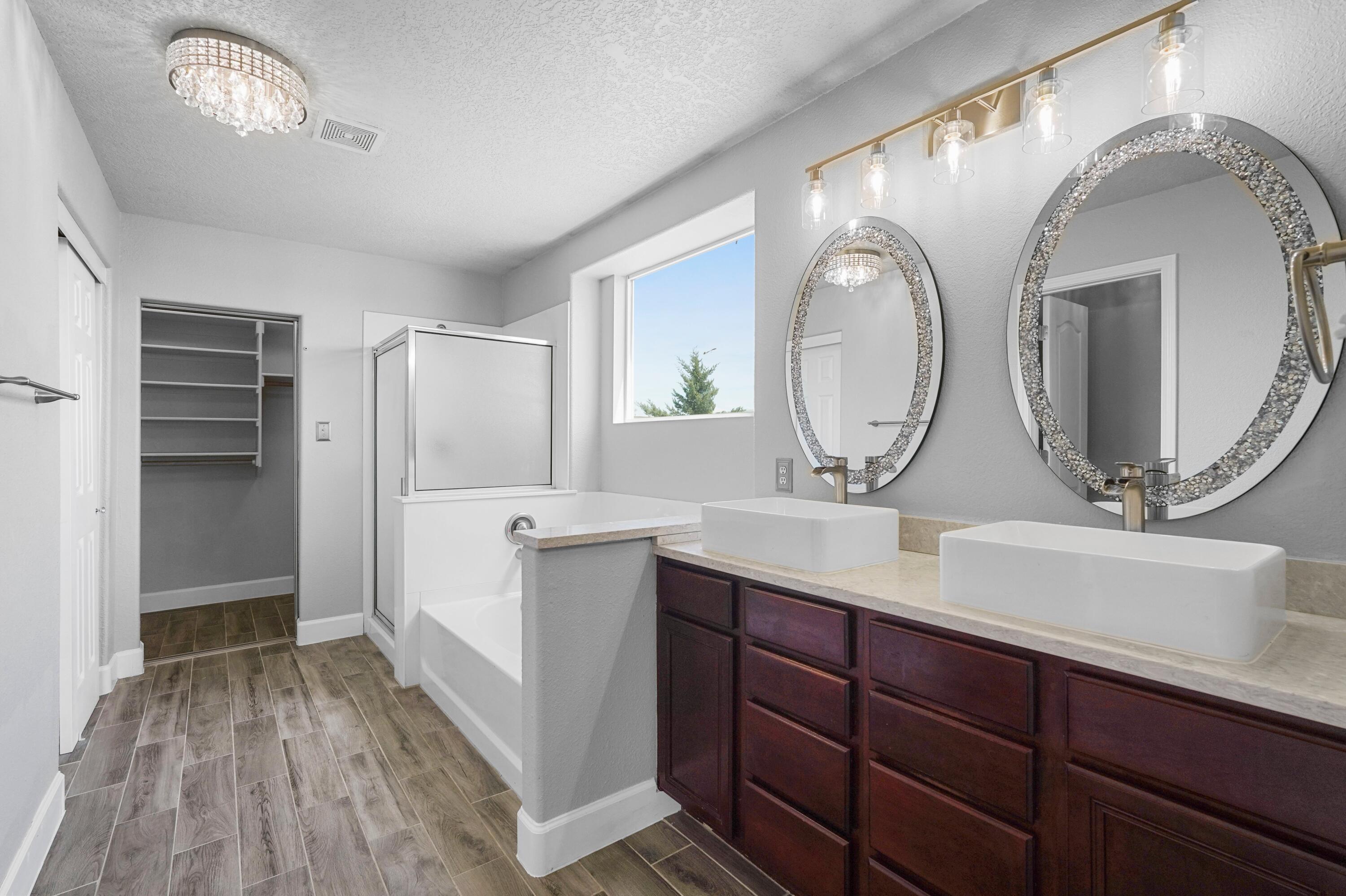 760 RAIN LILY Road SW