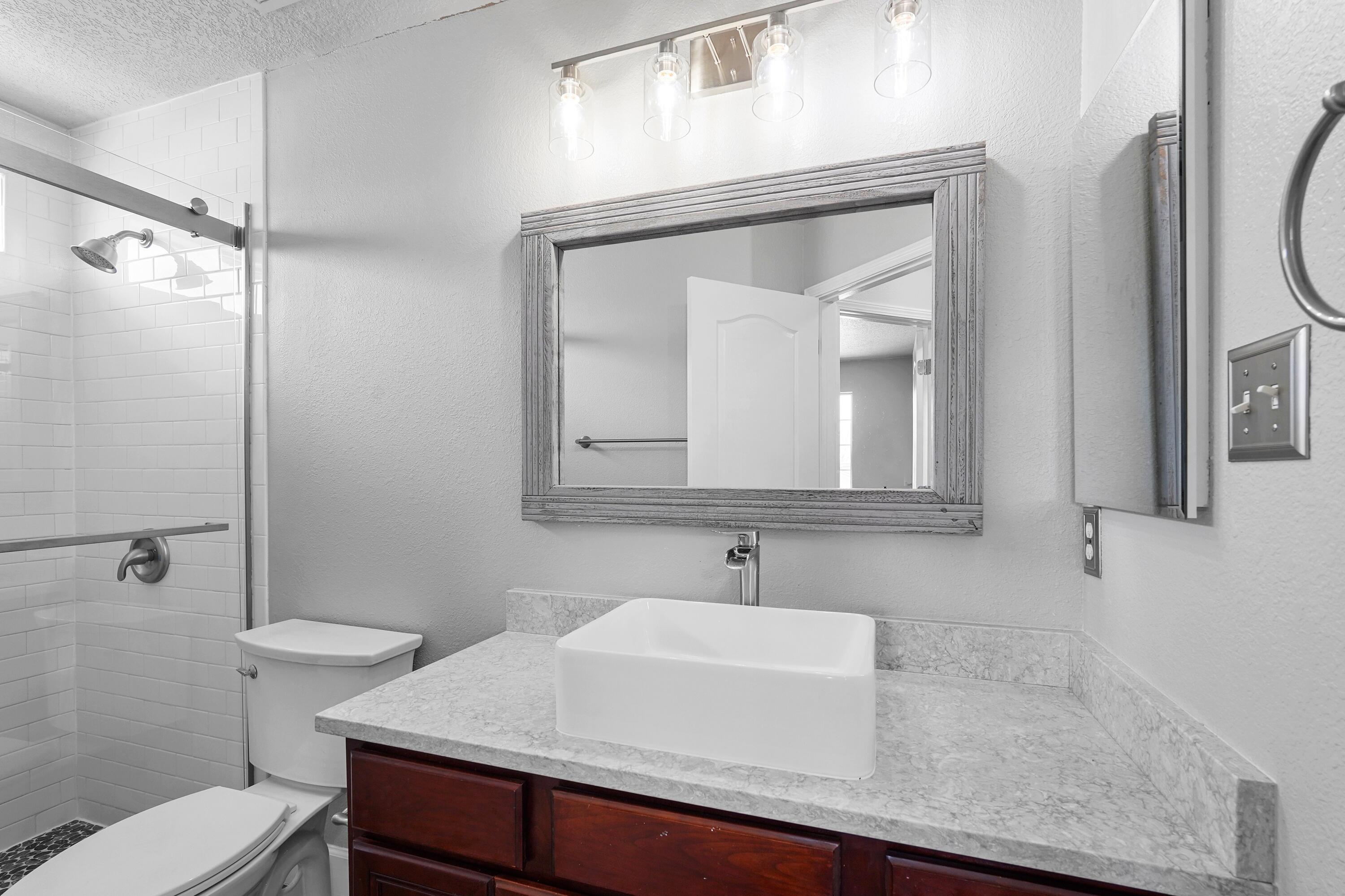 760 RAIN LILY Road SW