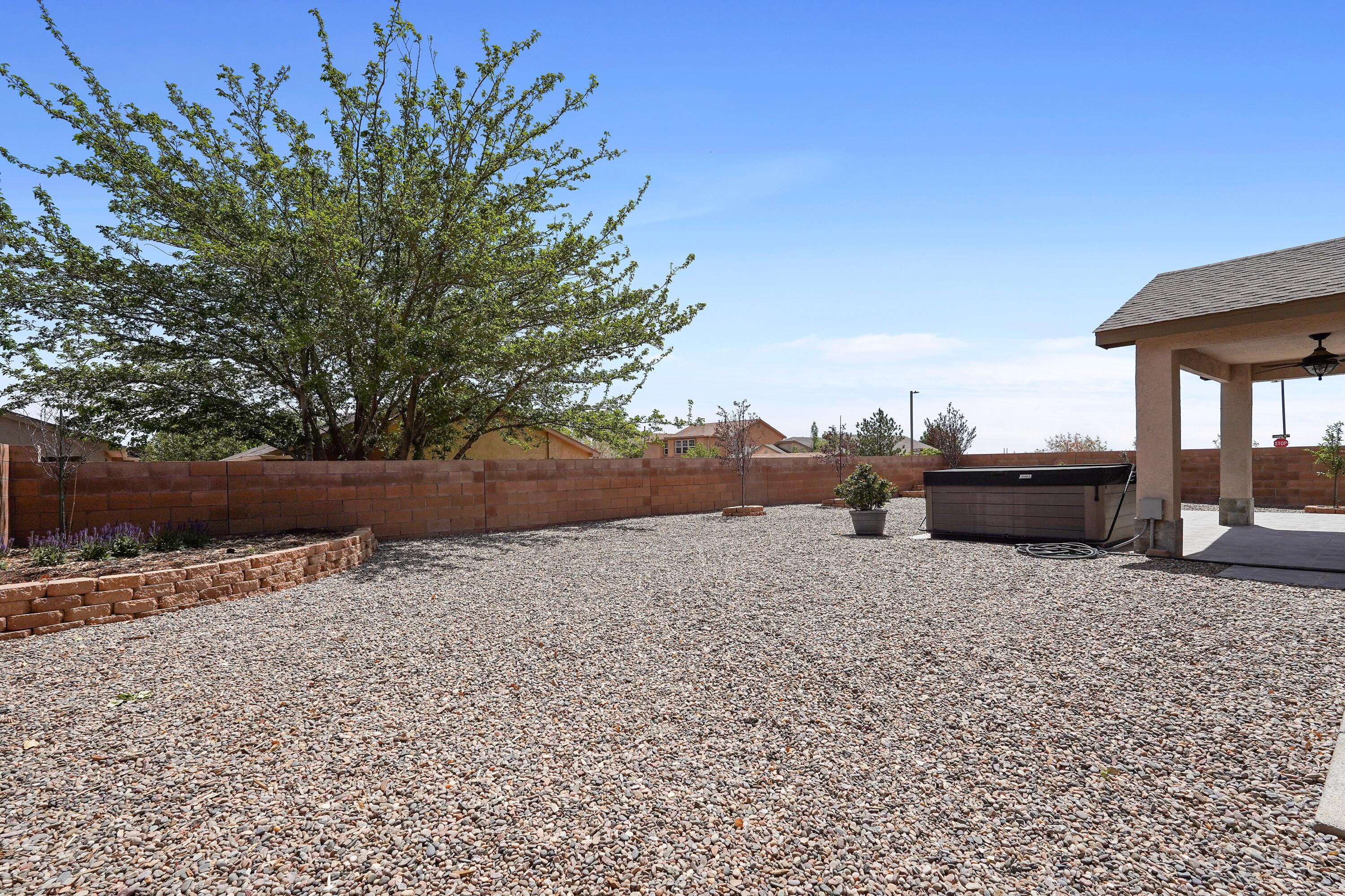 760 RAIN LILY Road SW