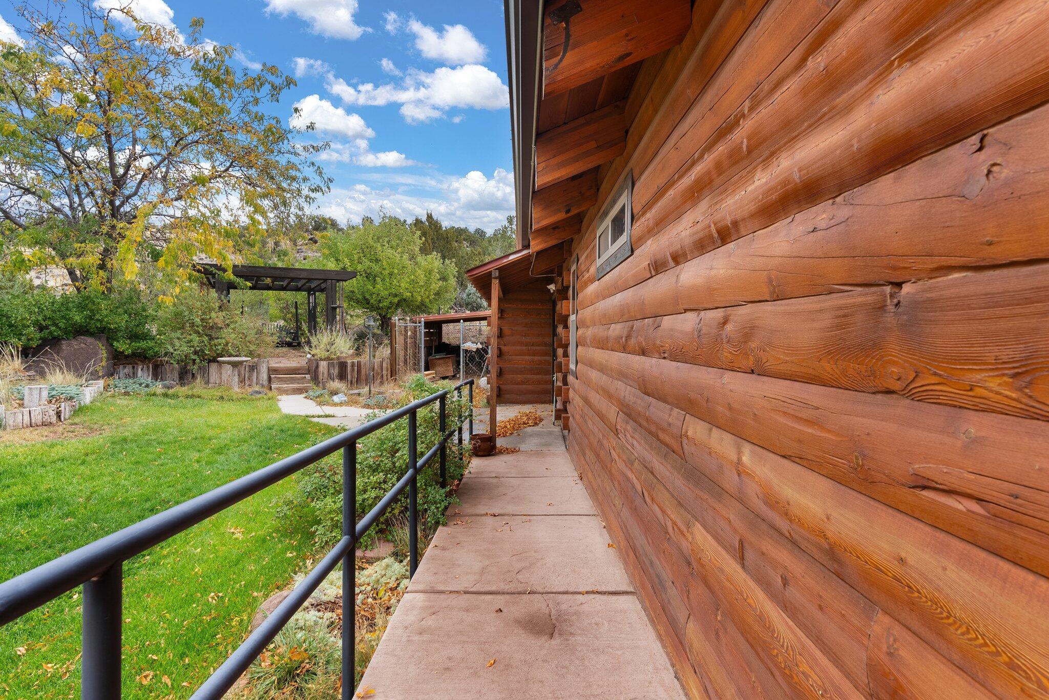 515 HAYSTACK Place