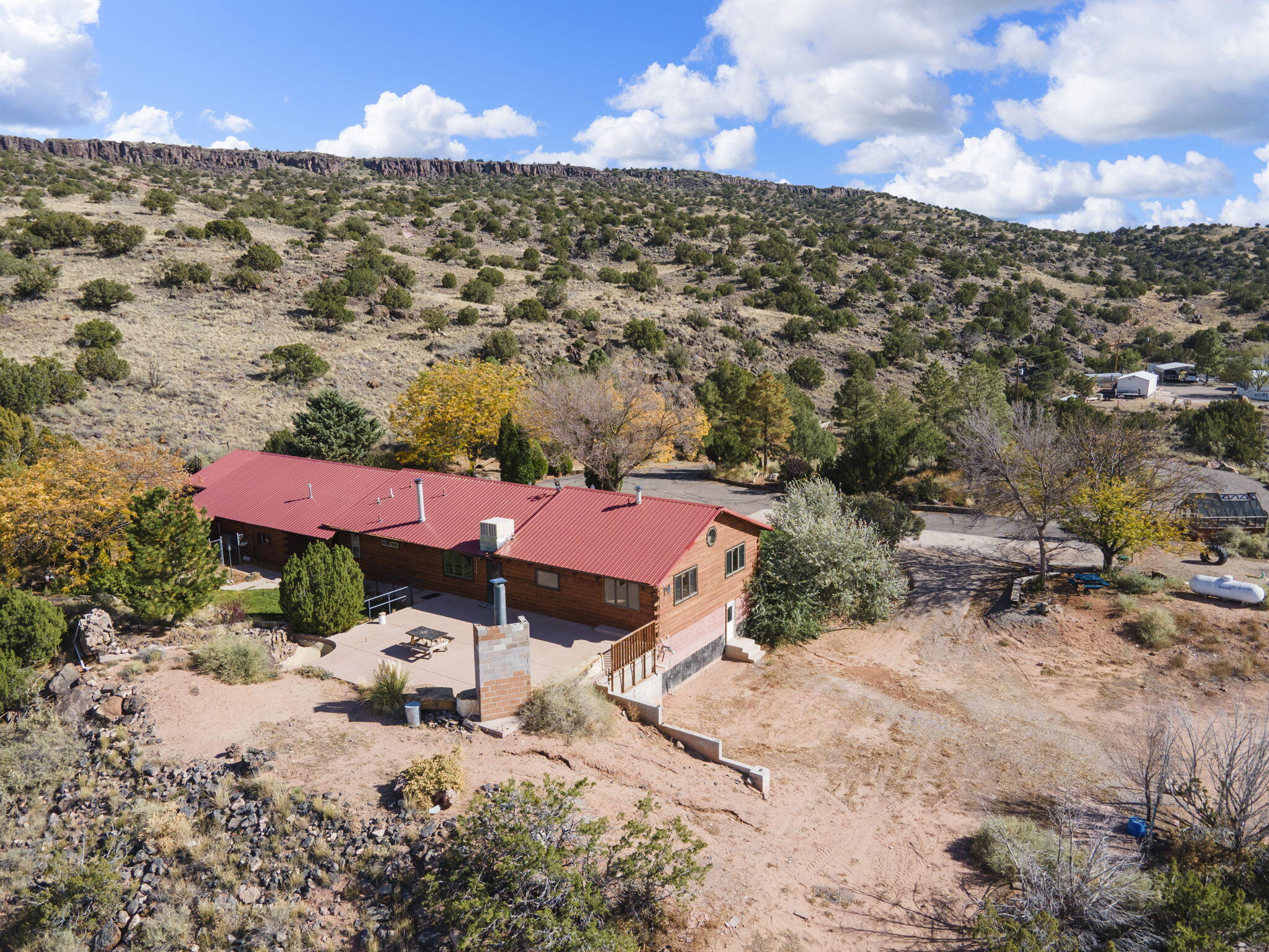 515 HAYSTACK Place