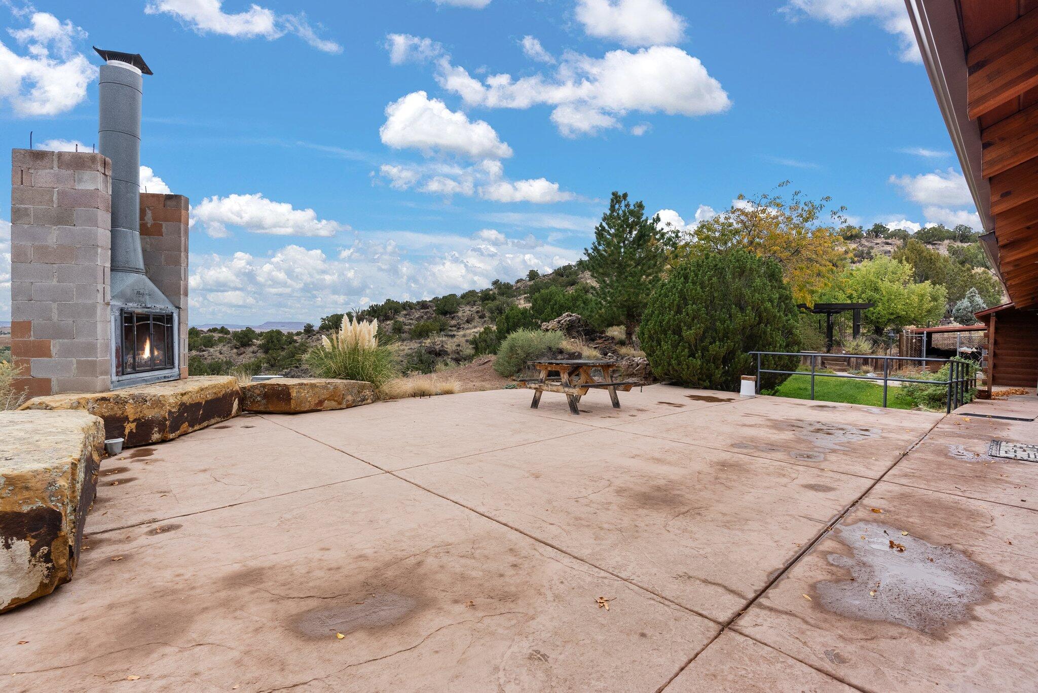 515 HAYSTACK Place