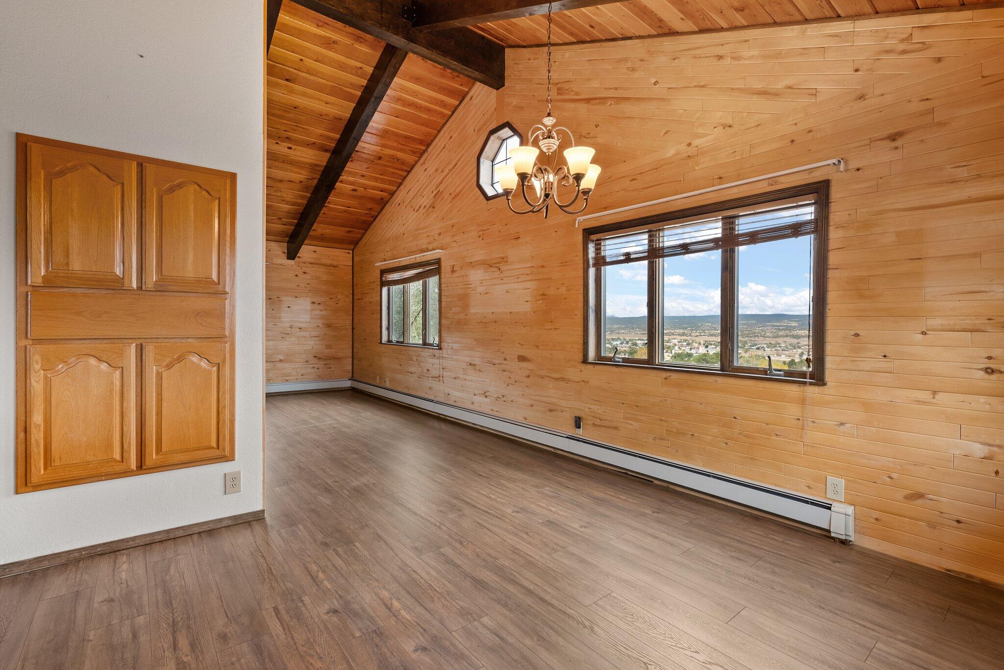 515 HAYSTACK Place
