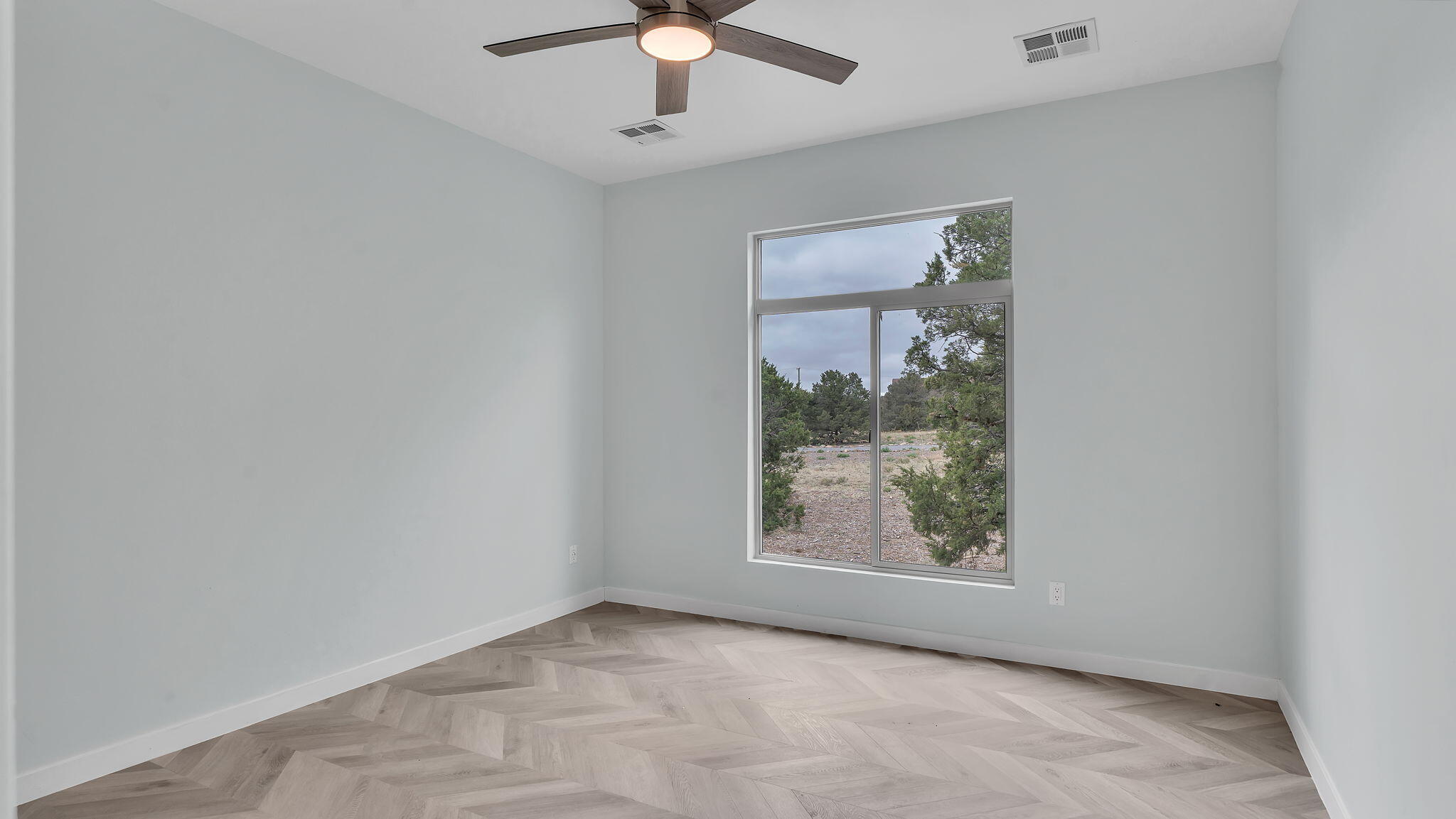 15 Meadowland Court