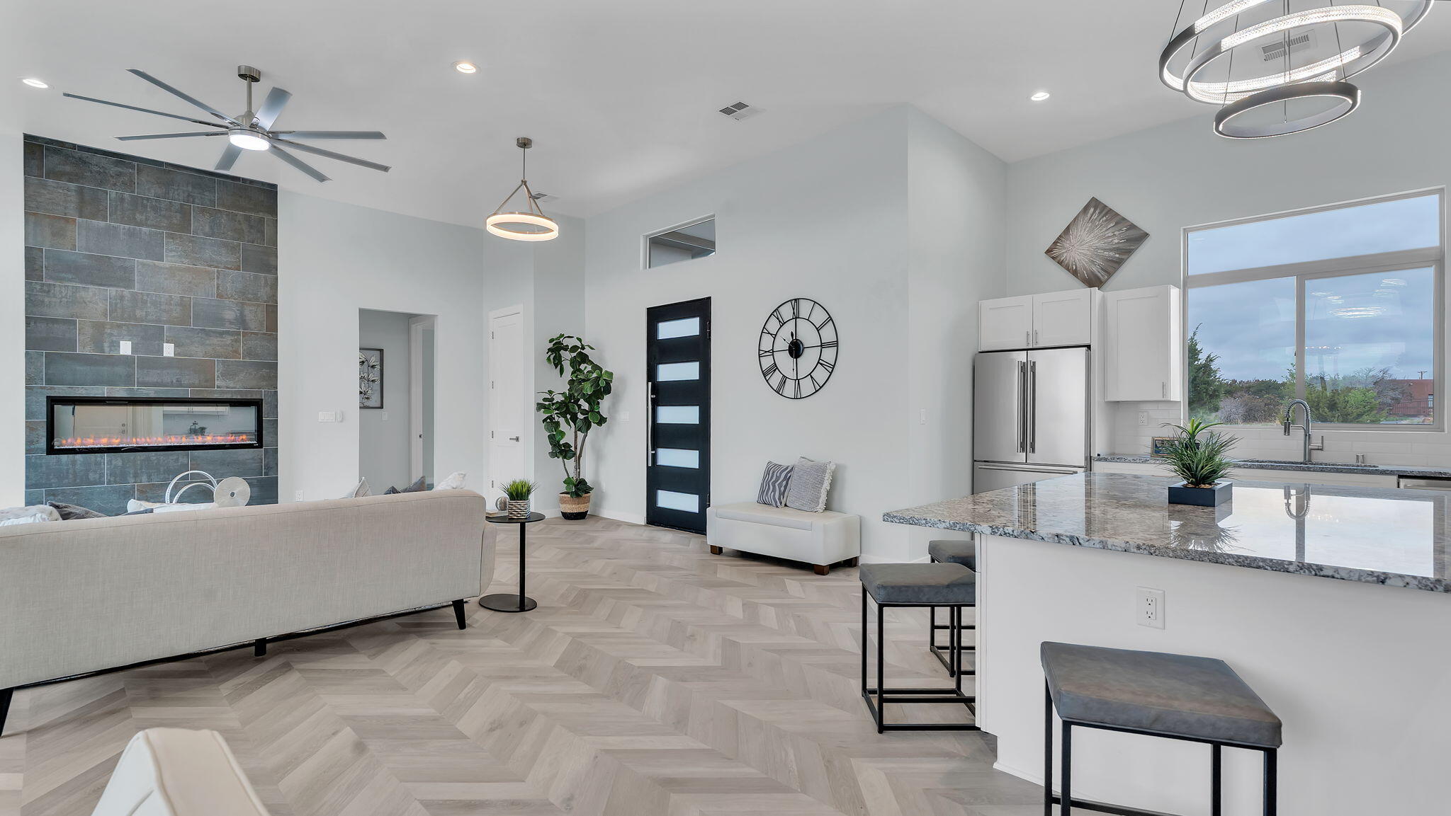 15 Meadowland Court