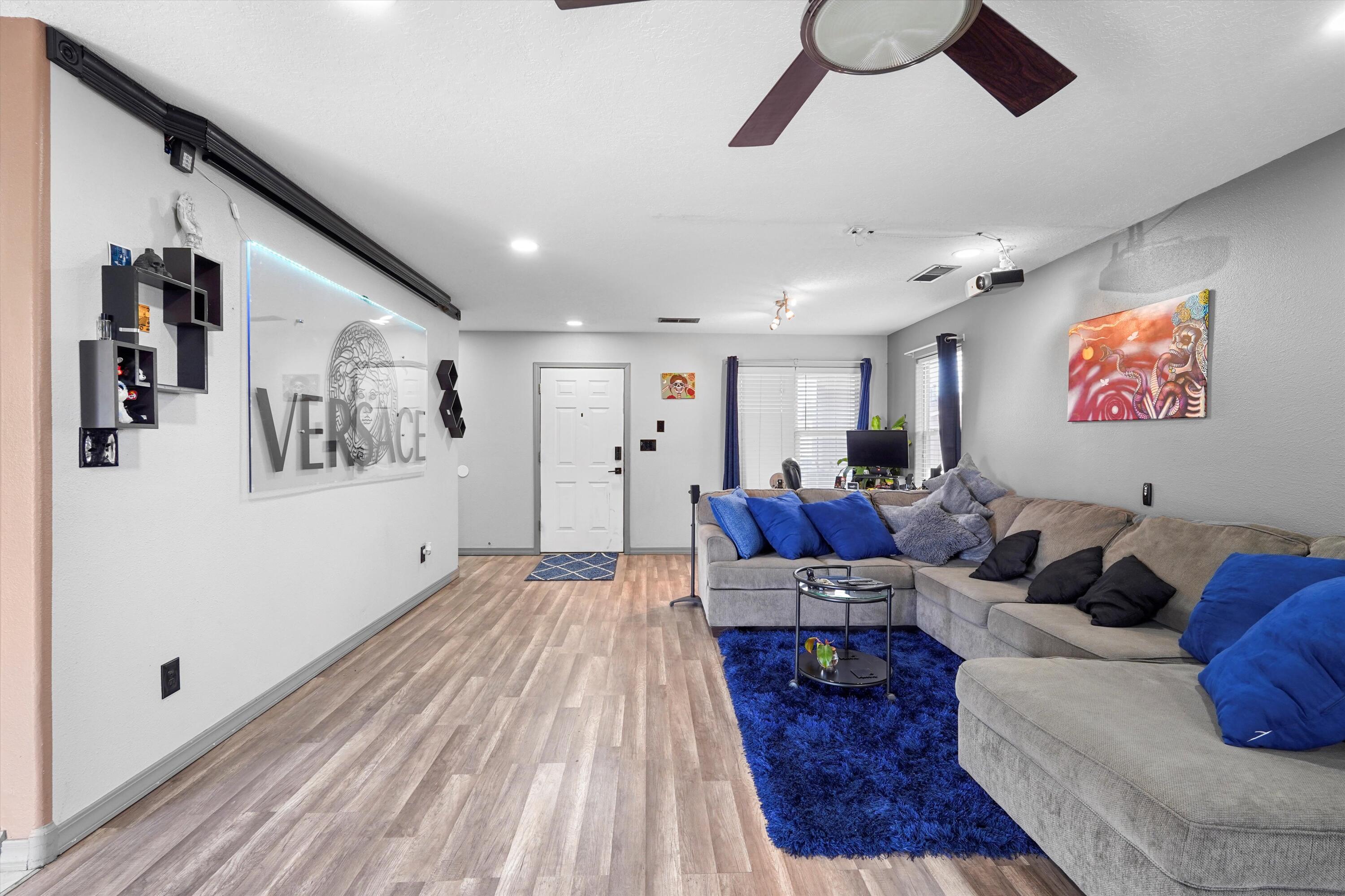 656 COTTONTAIL Street SW