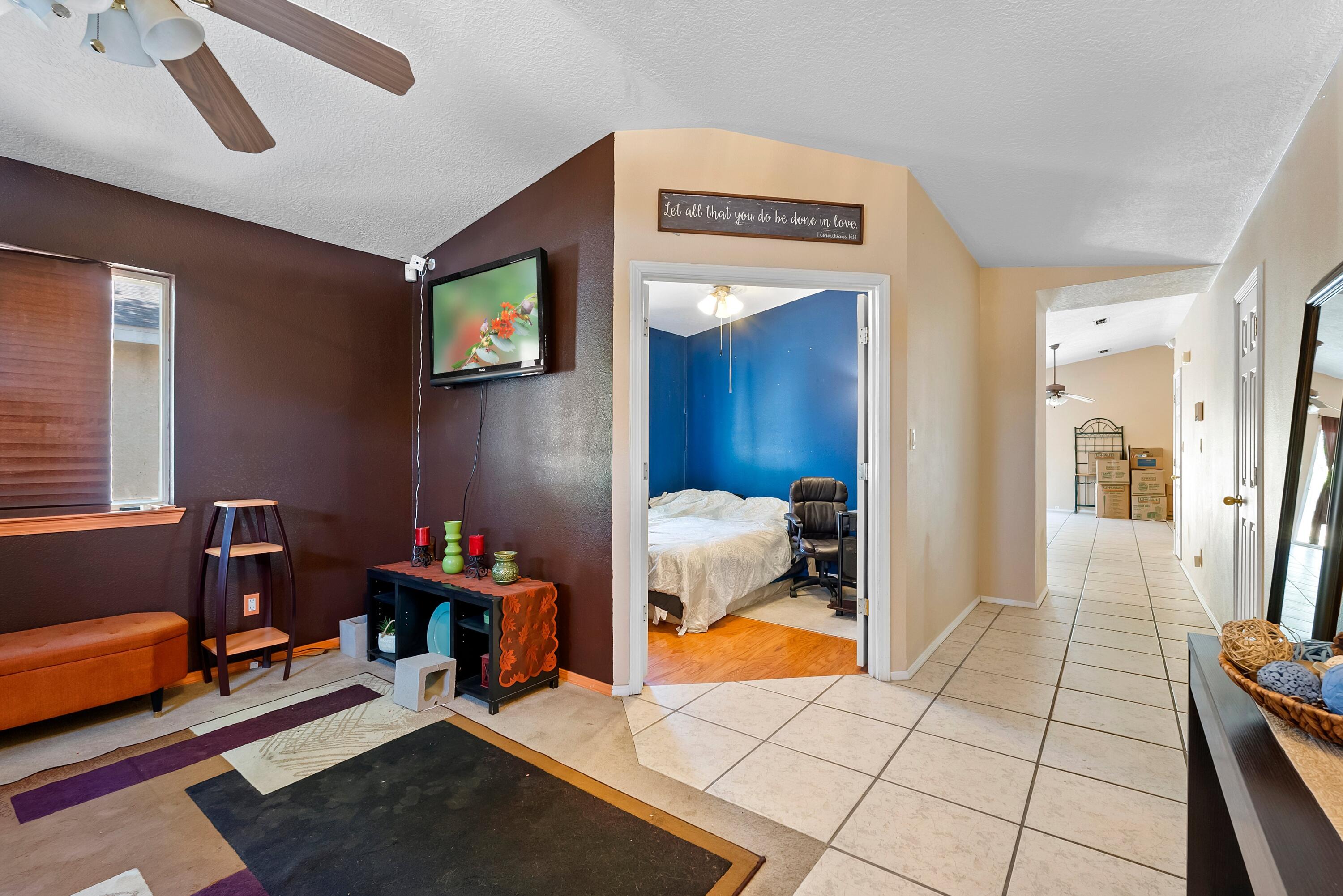 516 HARTMAN Drive SW