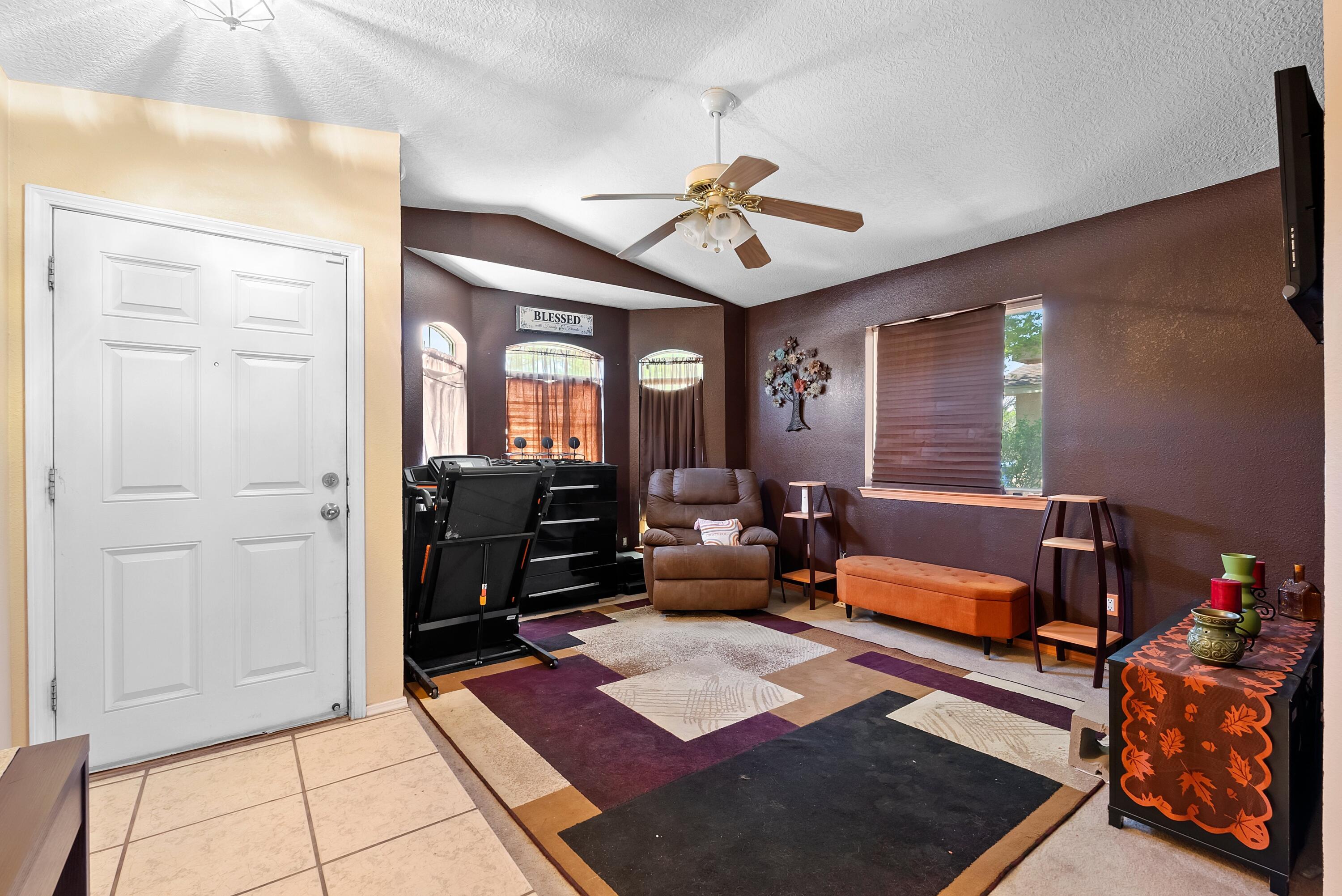 516 HARTMAN Drive SW