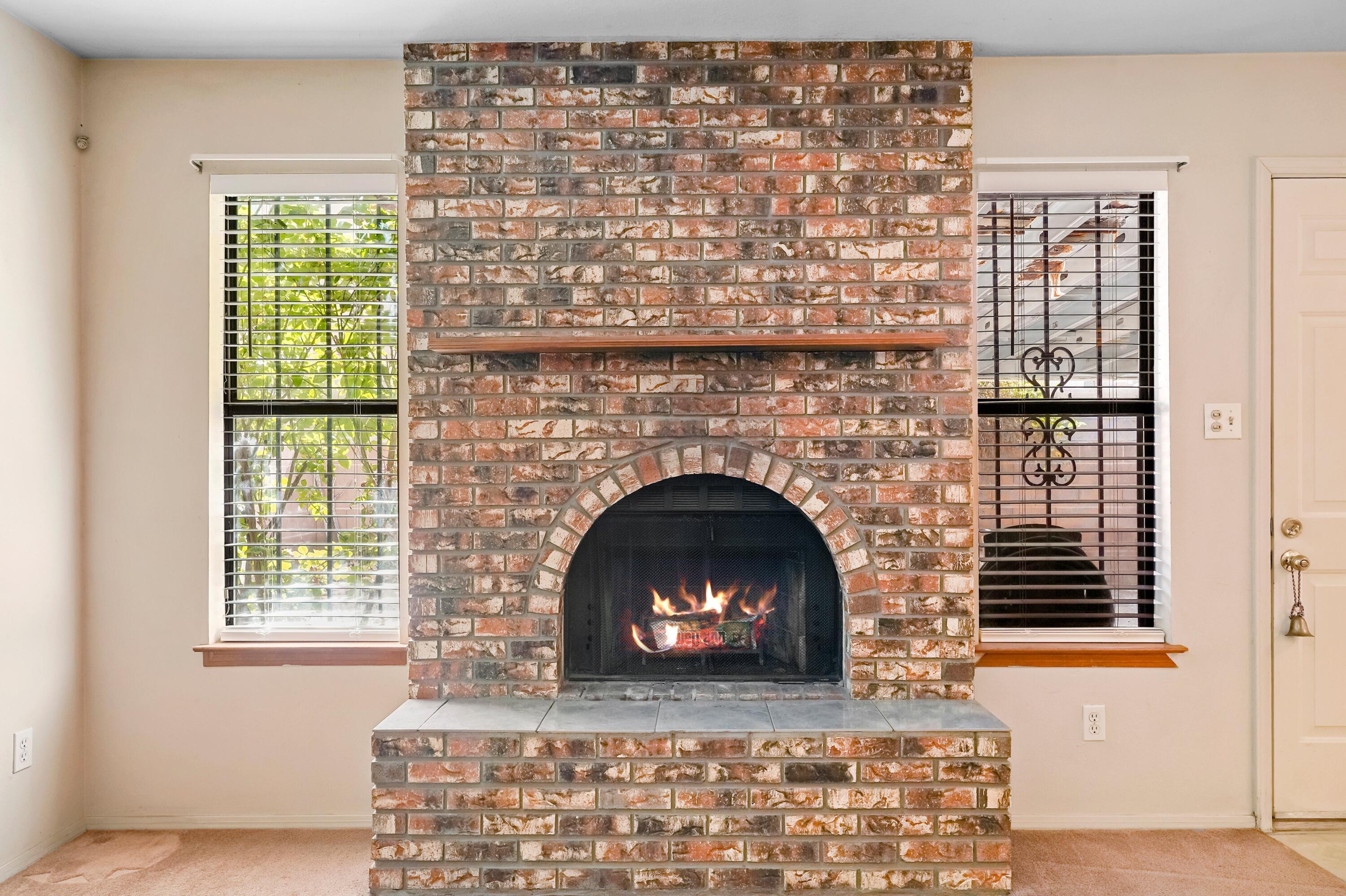 2826 BRIGHT STAR Drive NW