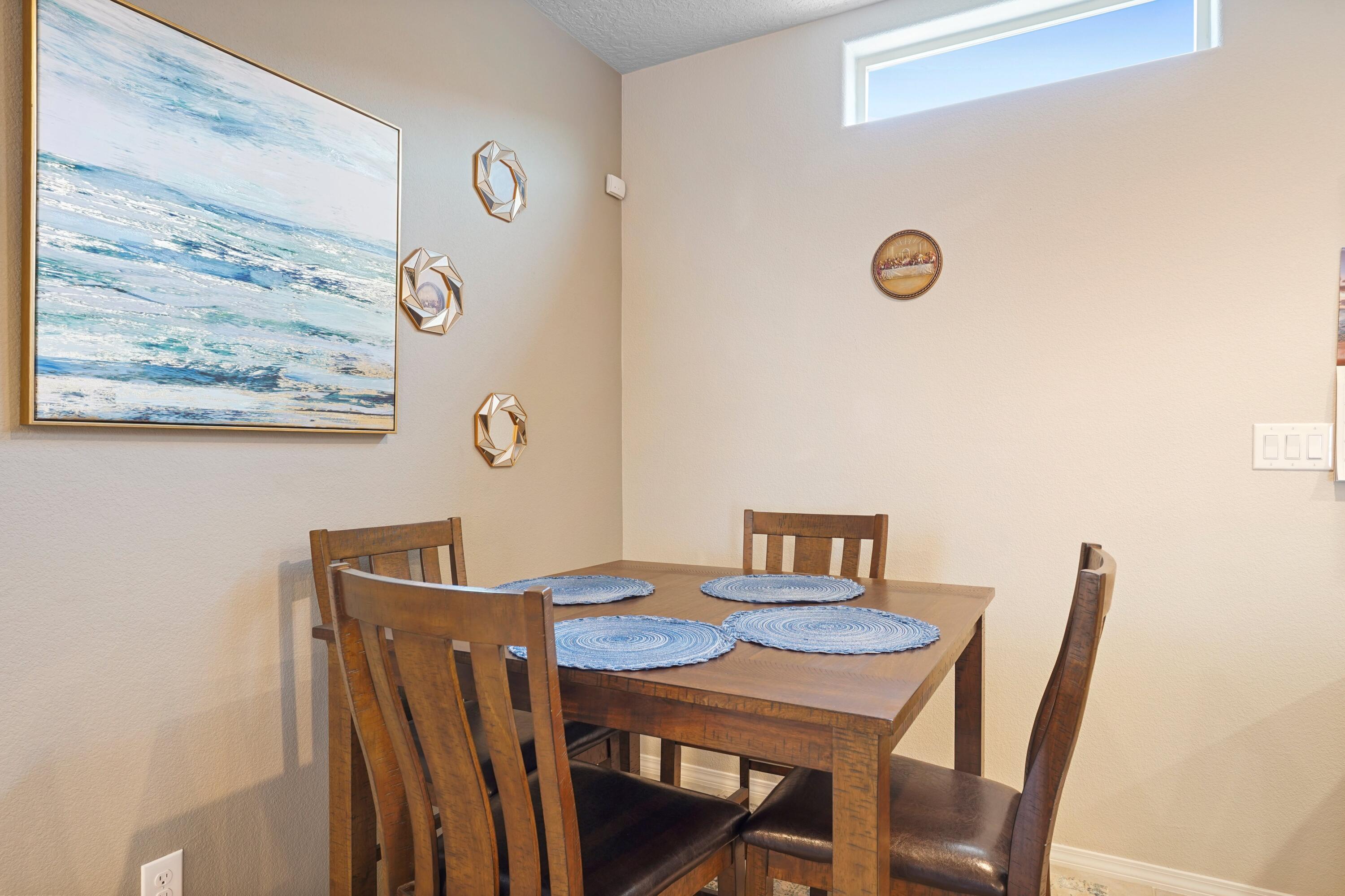 1672 TIERRA VERDE Loop