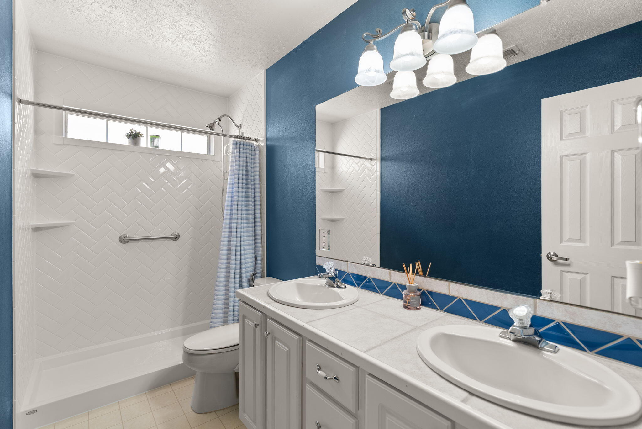 10904 SNOWBIRD Drive