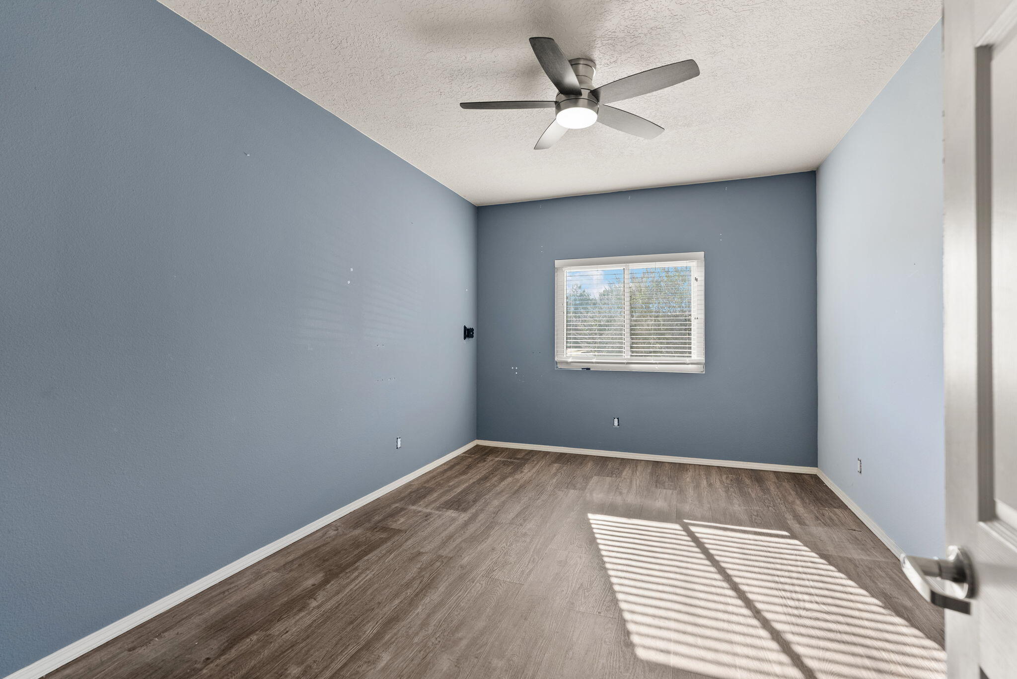 10904 SNOWBIRD Drive