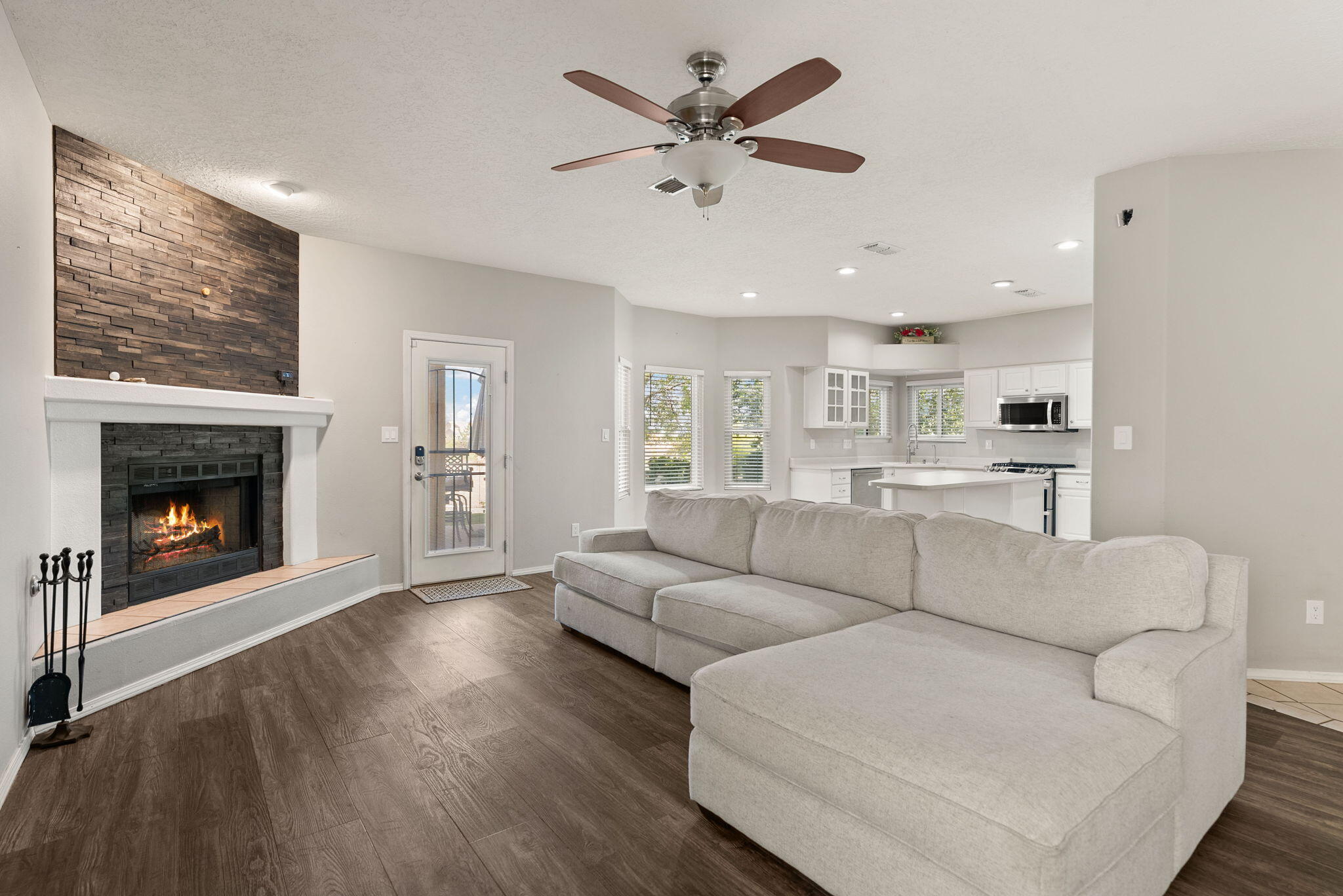 10904 SNOWBIRD Drive